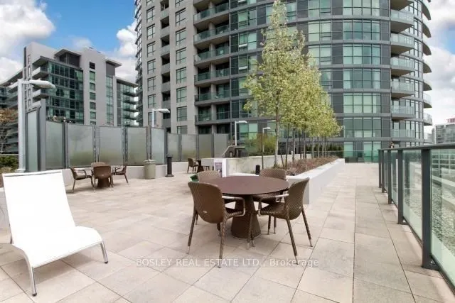 209 Fort York Boulevard, #468