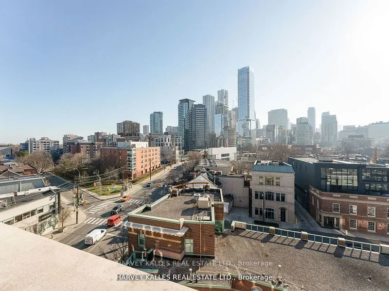 181 Davenport Road, #605