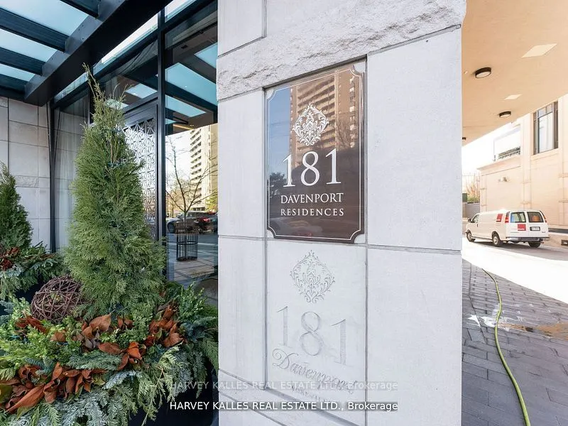181 Davenport Road, #605