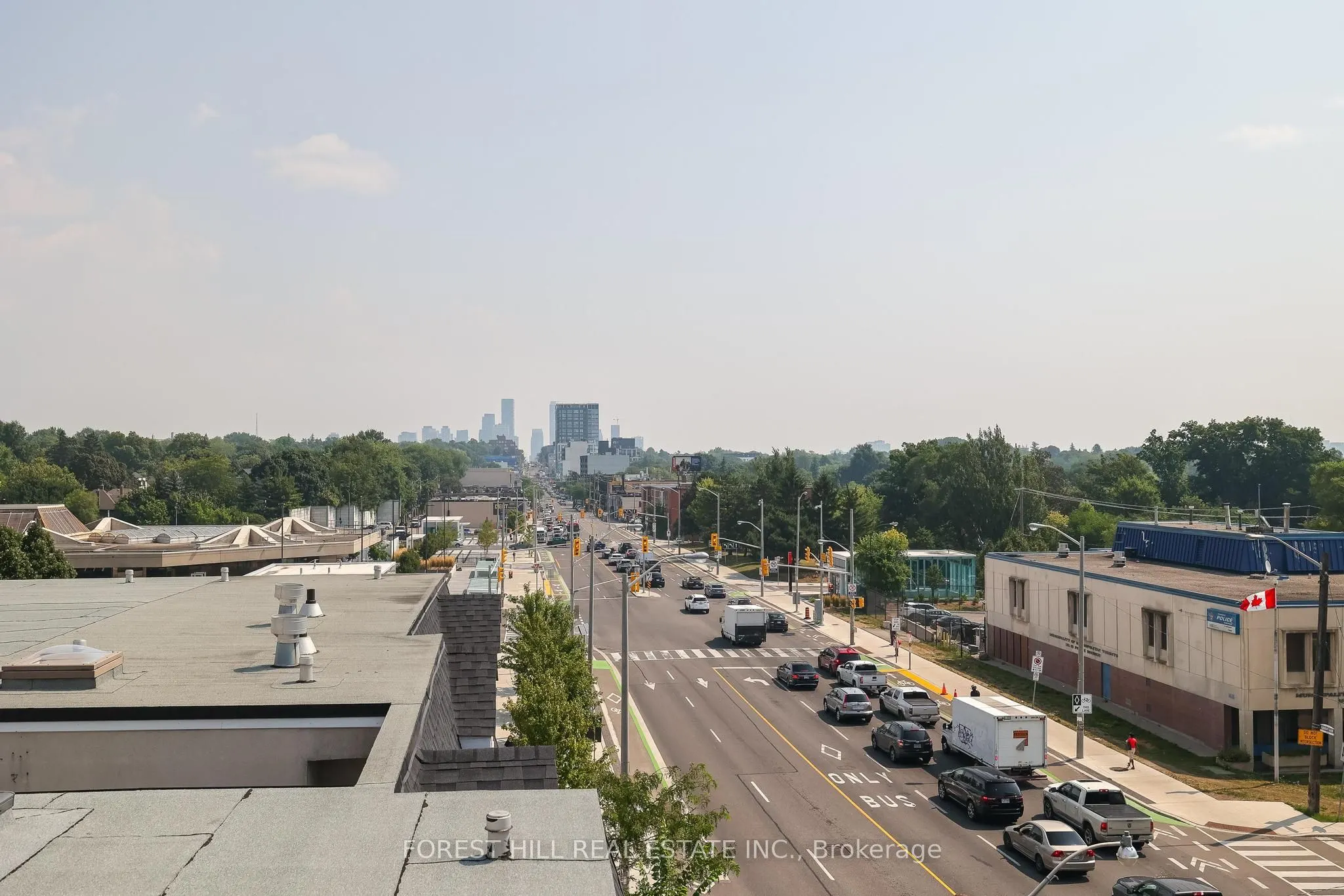 1376 Eglinton Avenue W