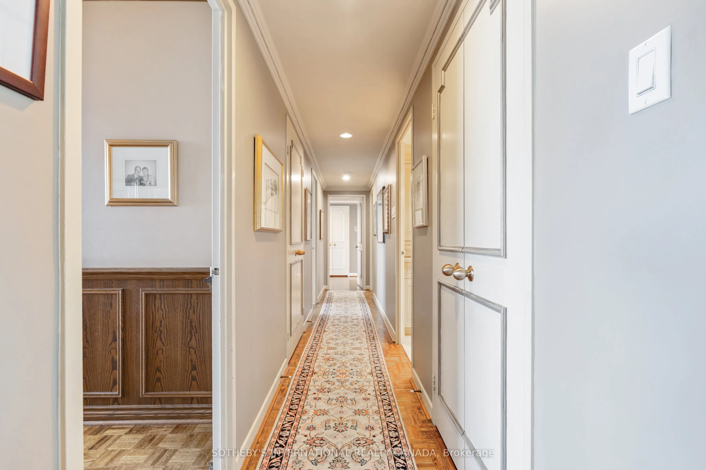 900 Yonge Street, #PH2