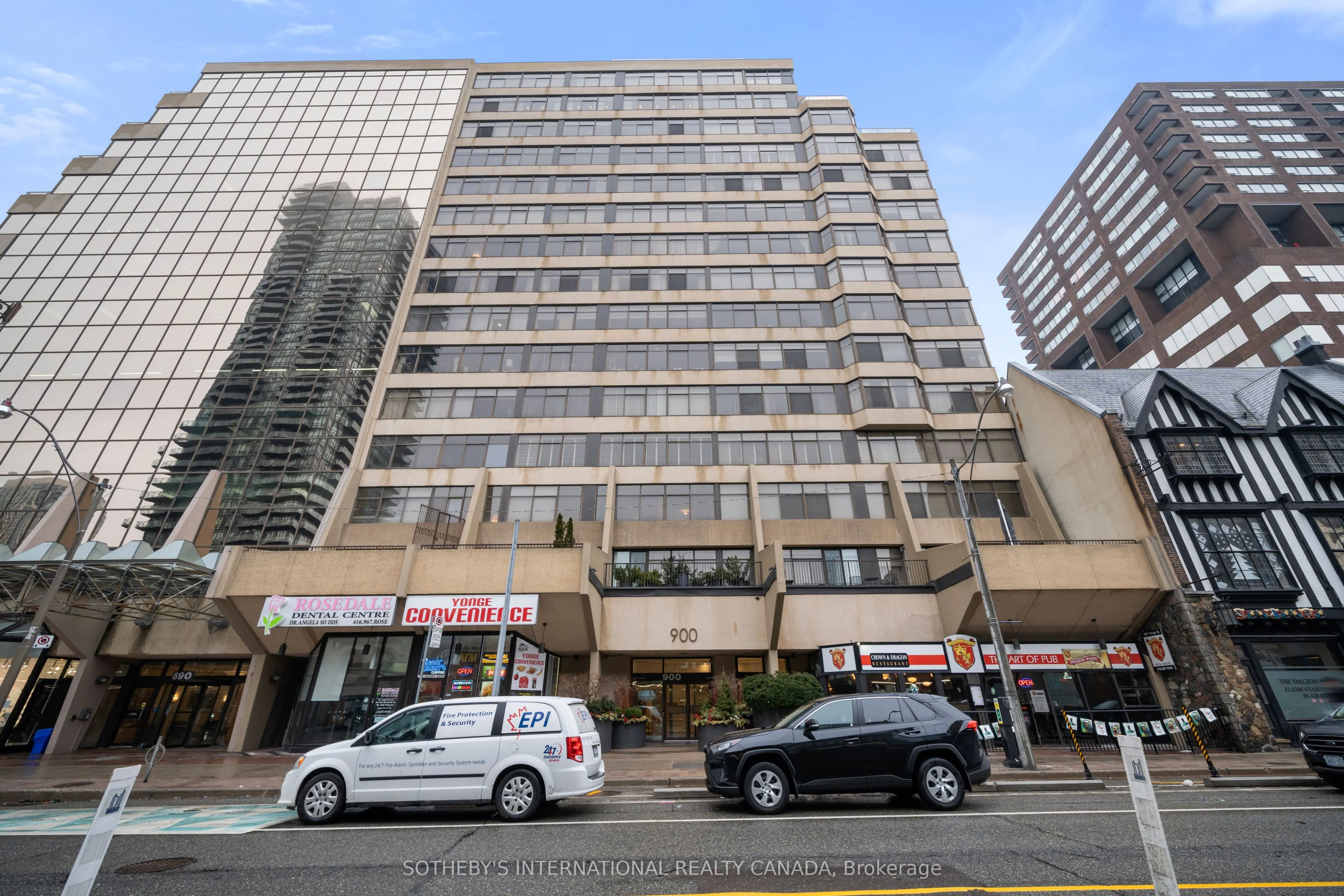 900 Yonge Street, #PH2