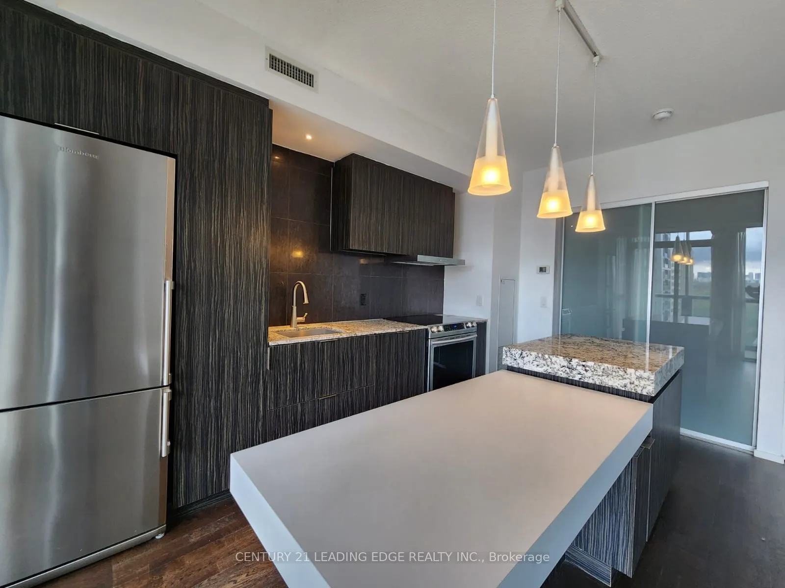 101 Charles Street E, #1608