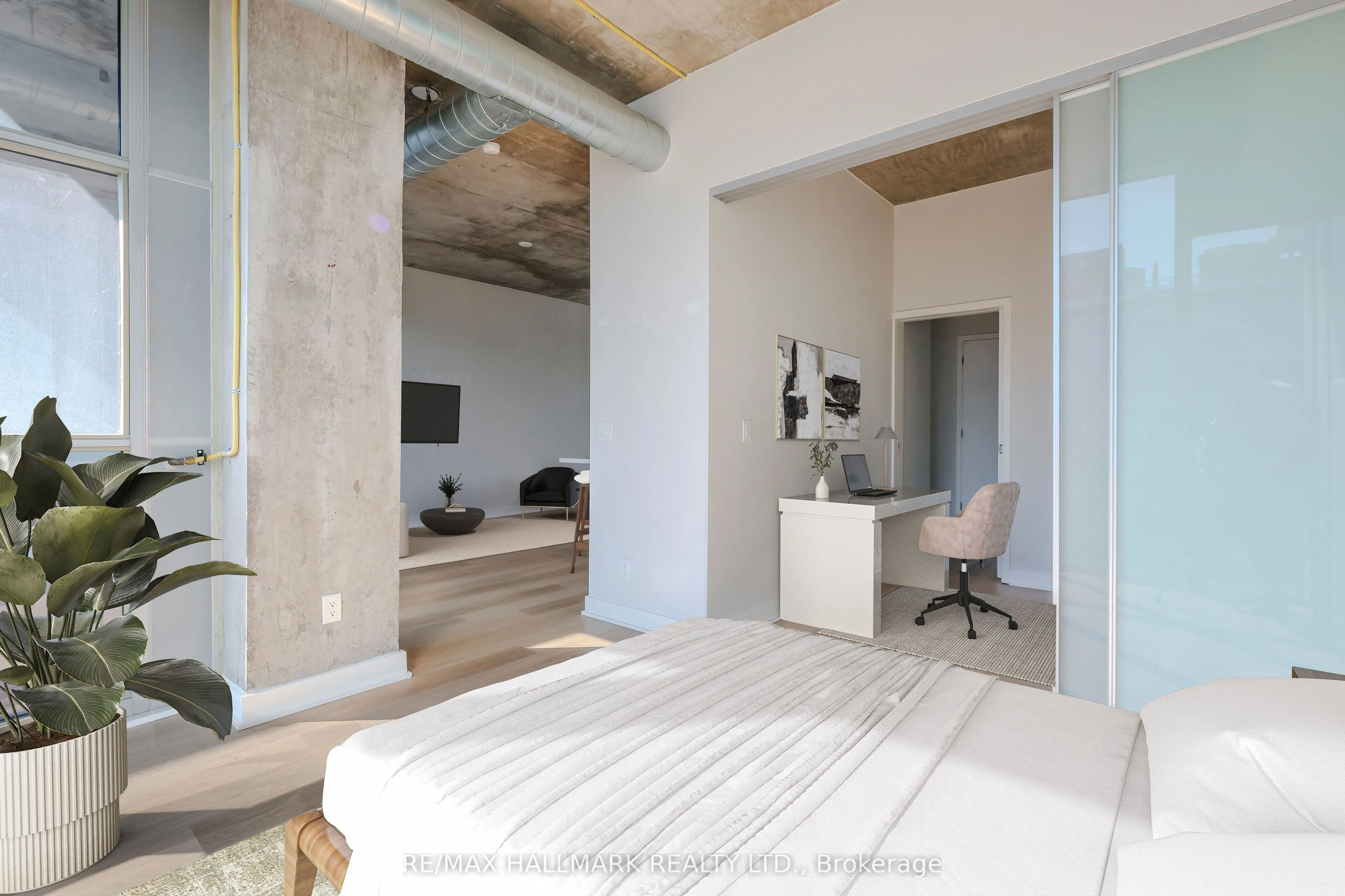60 Bathurst Street, #910