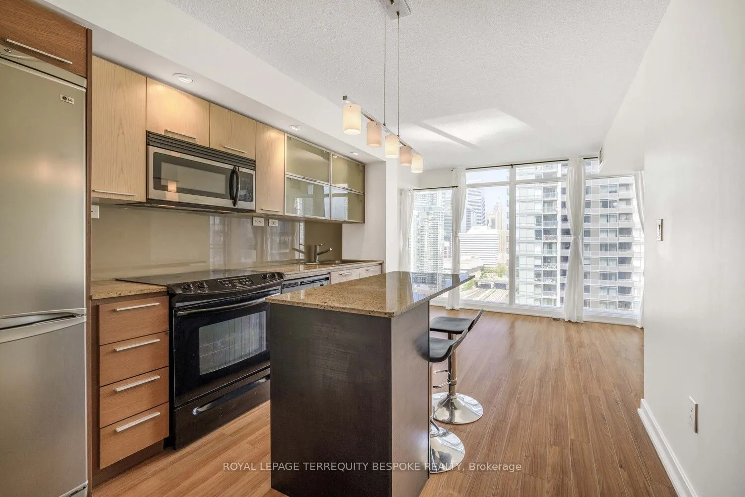 25 Capreol Court, #2102