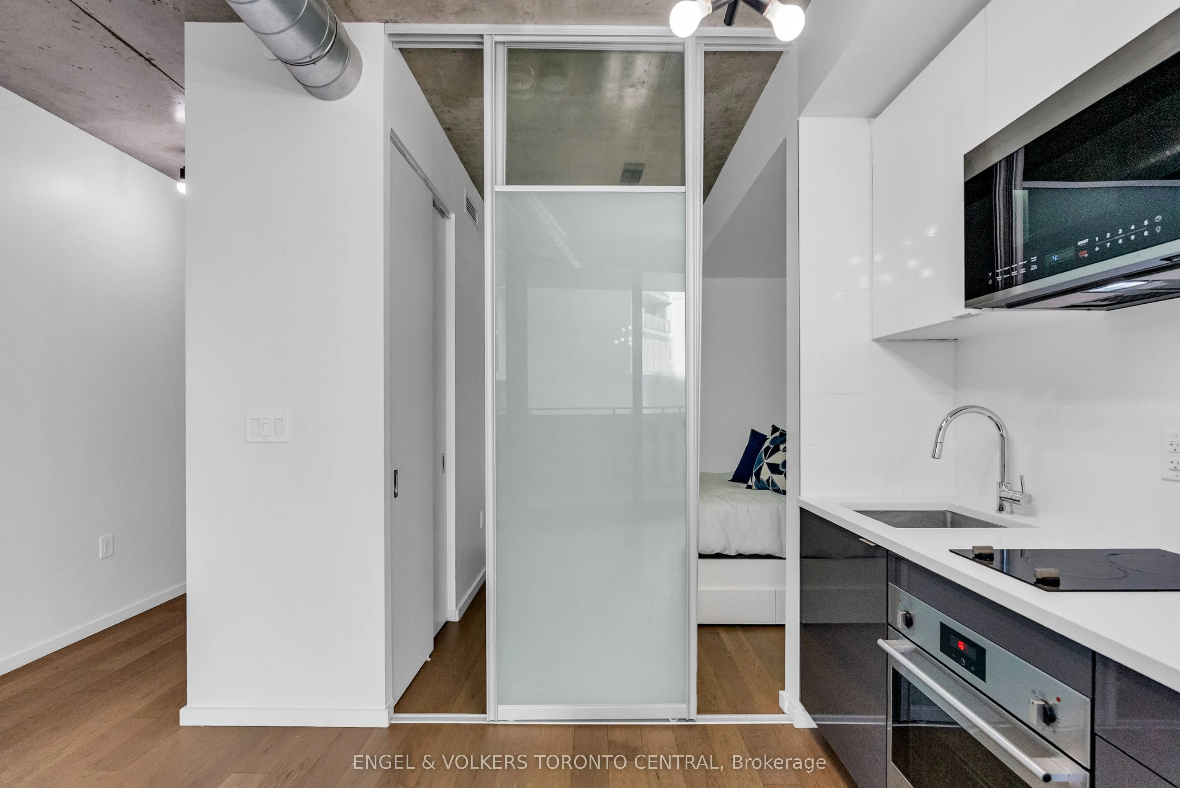 21 Lawren Harris Square, #310