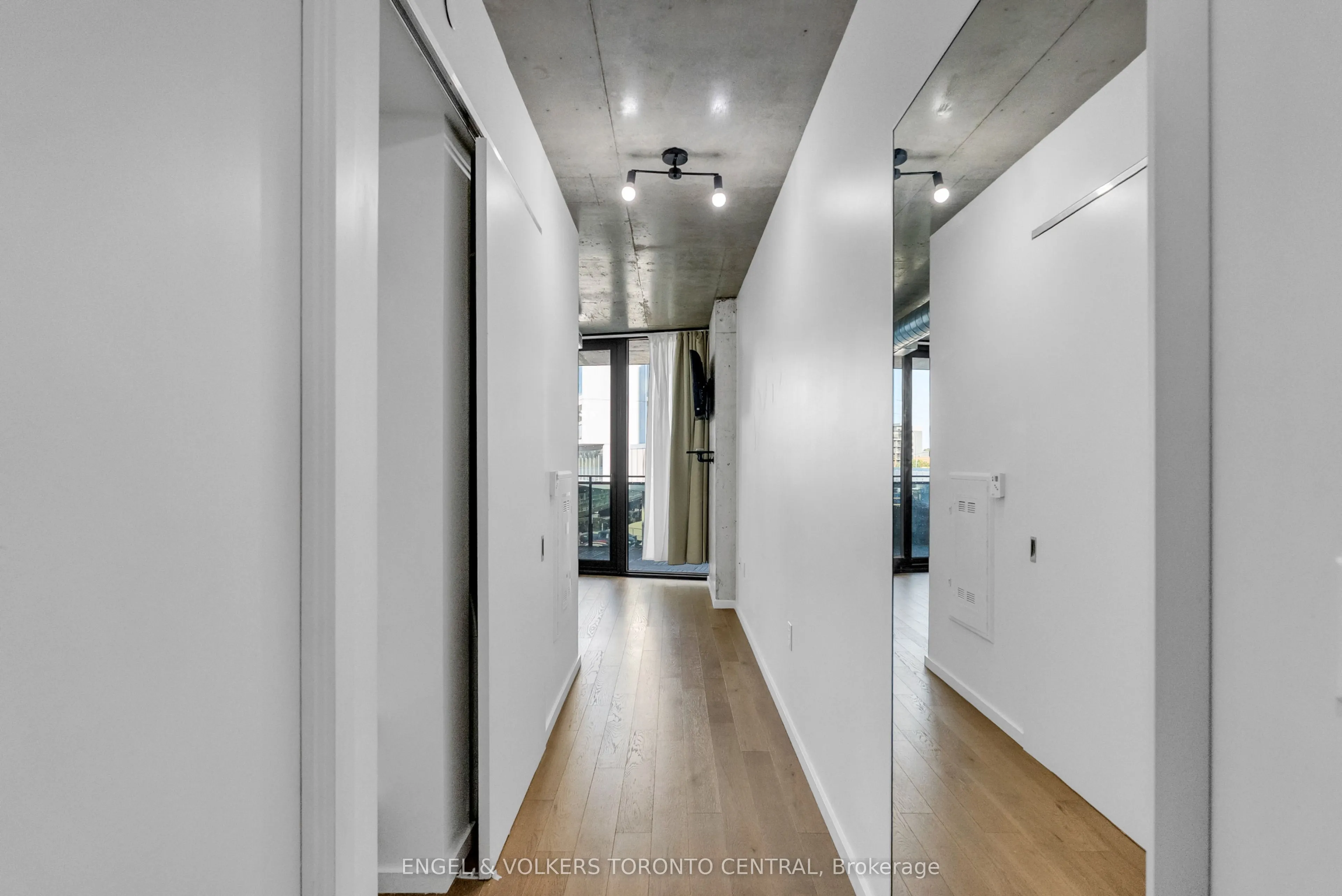 21 Lawren Harris Square, #310