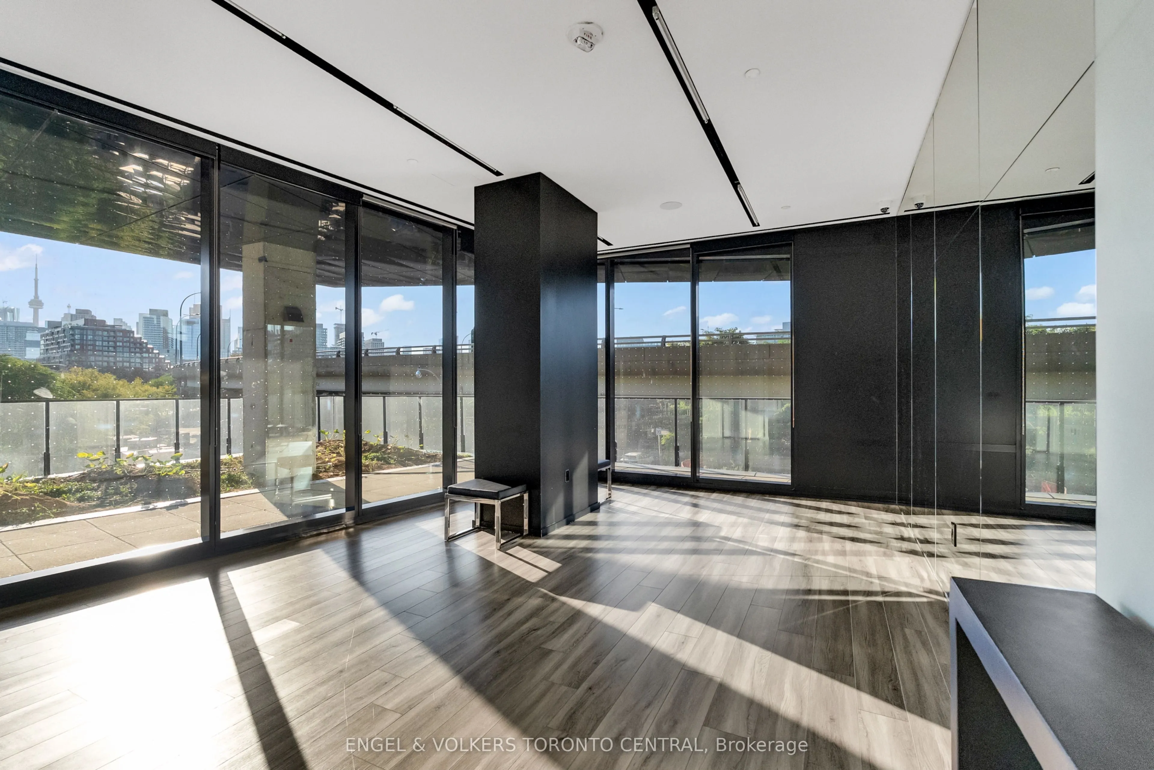 21 Lawren Harris Square, #310