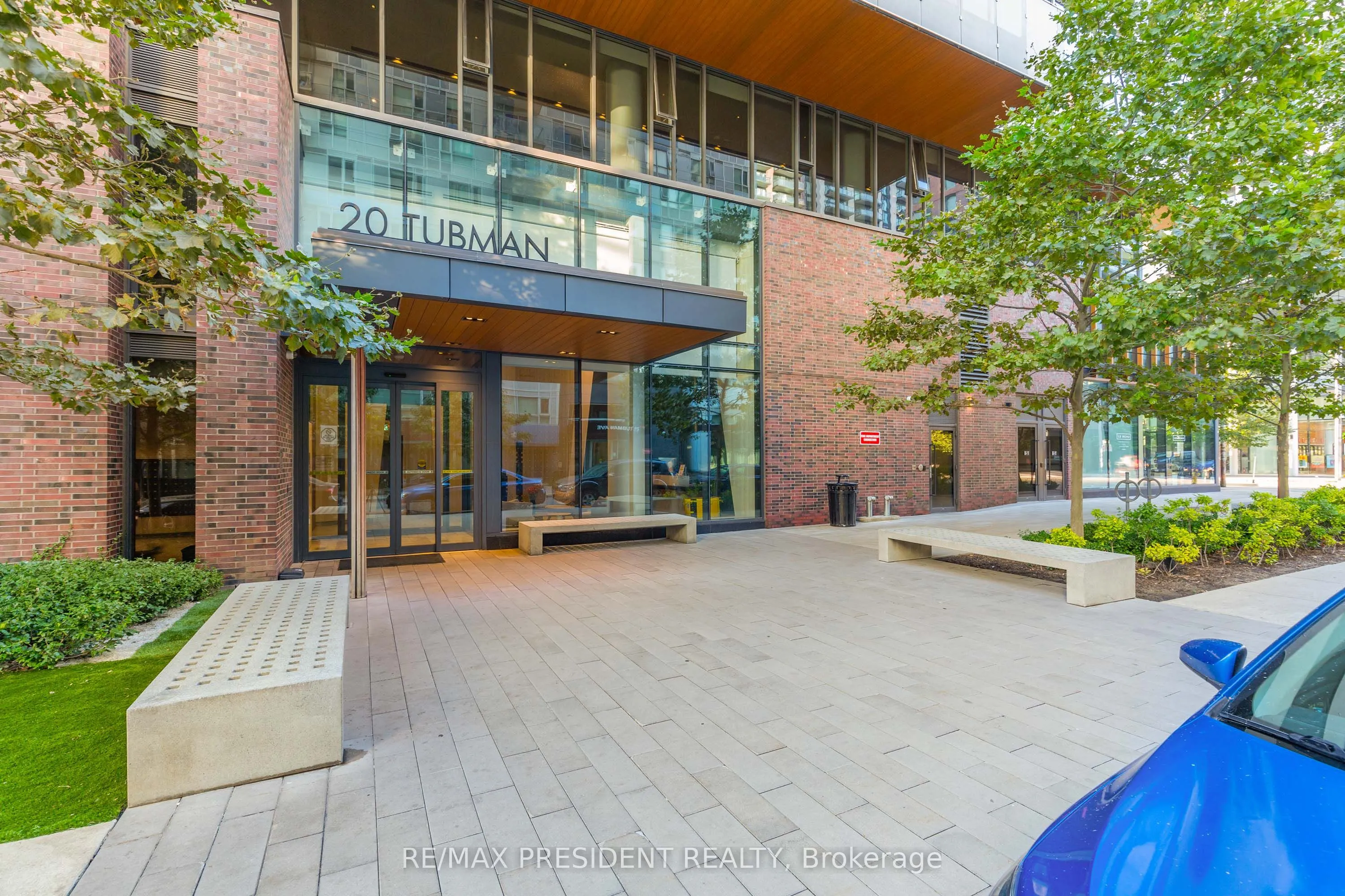 20 Tubman Avenue, #2401