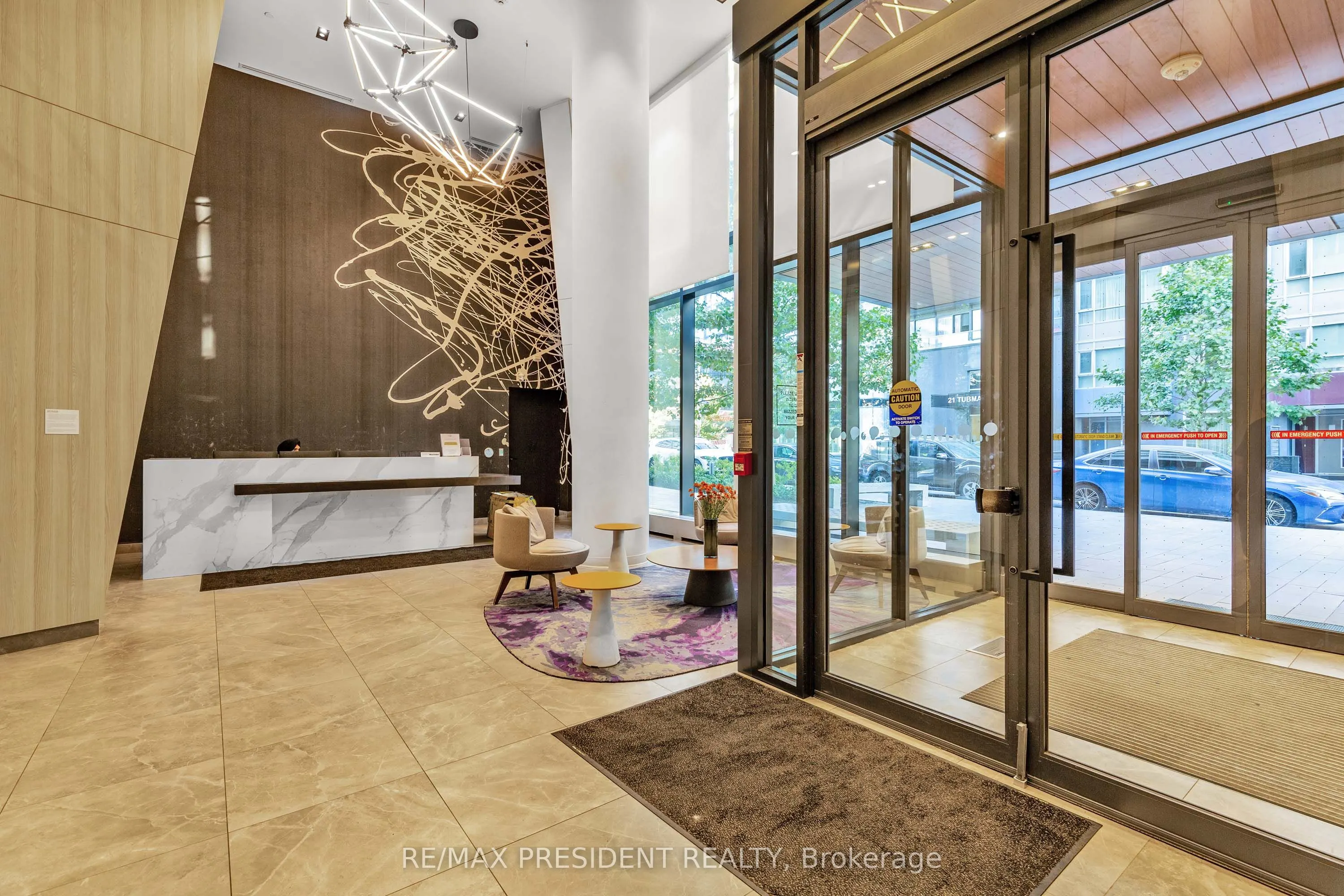 20 Tubman Avenue, #2401