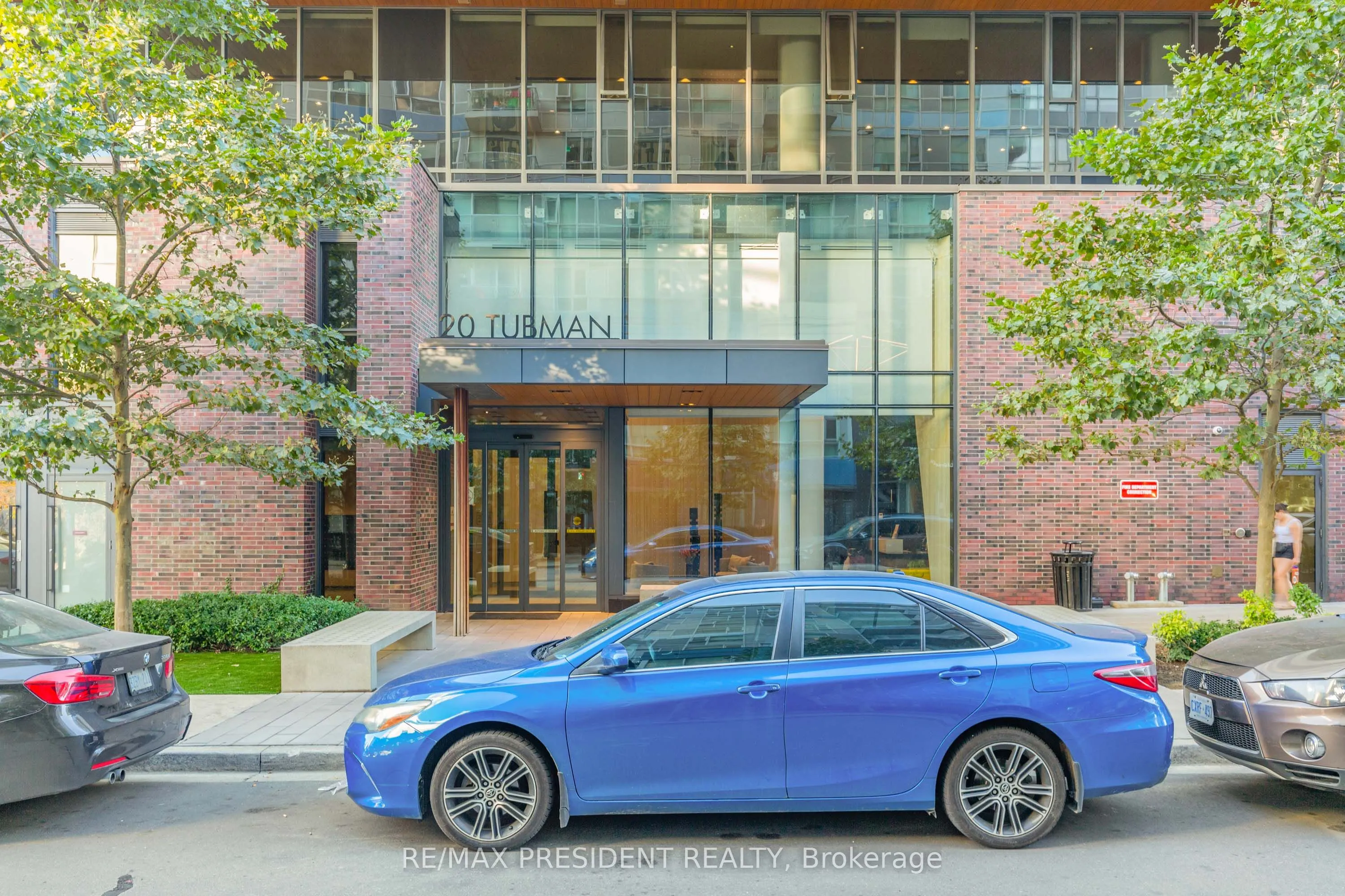 20 Tubman Avenue, #2401