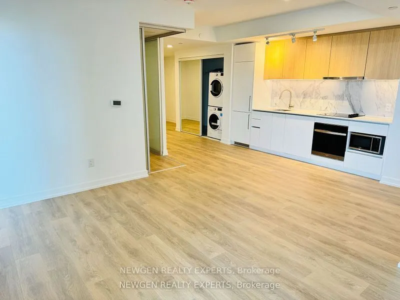 1100 Sheppard Avenue W, #1205