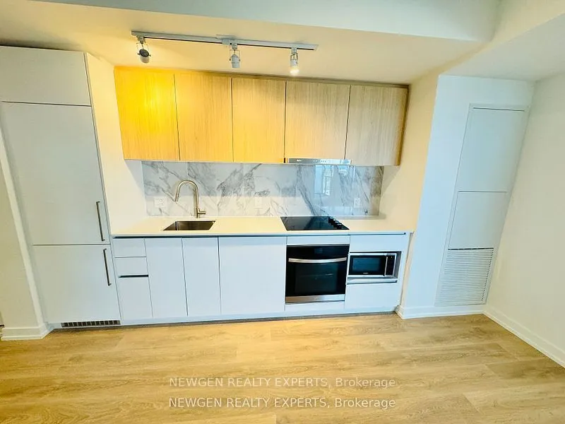 1100 Sheppard Avenue W, #1205