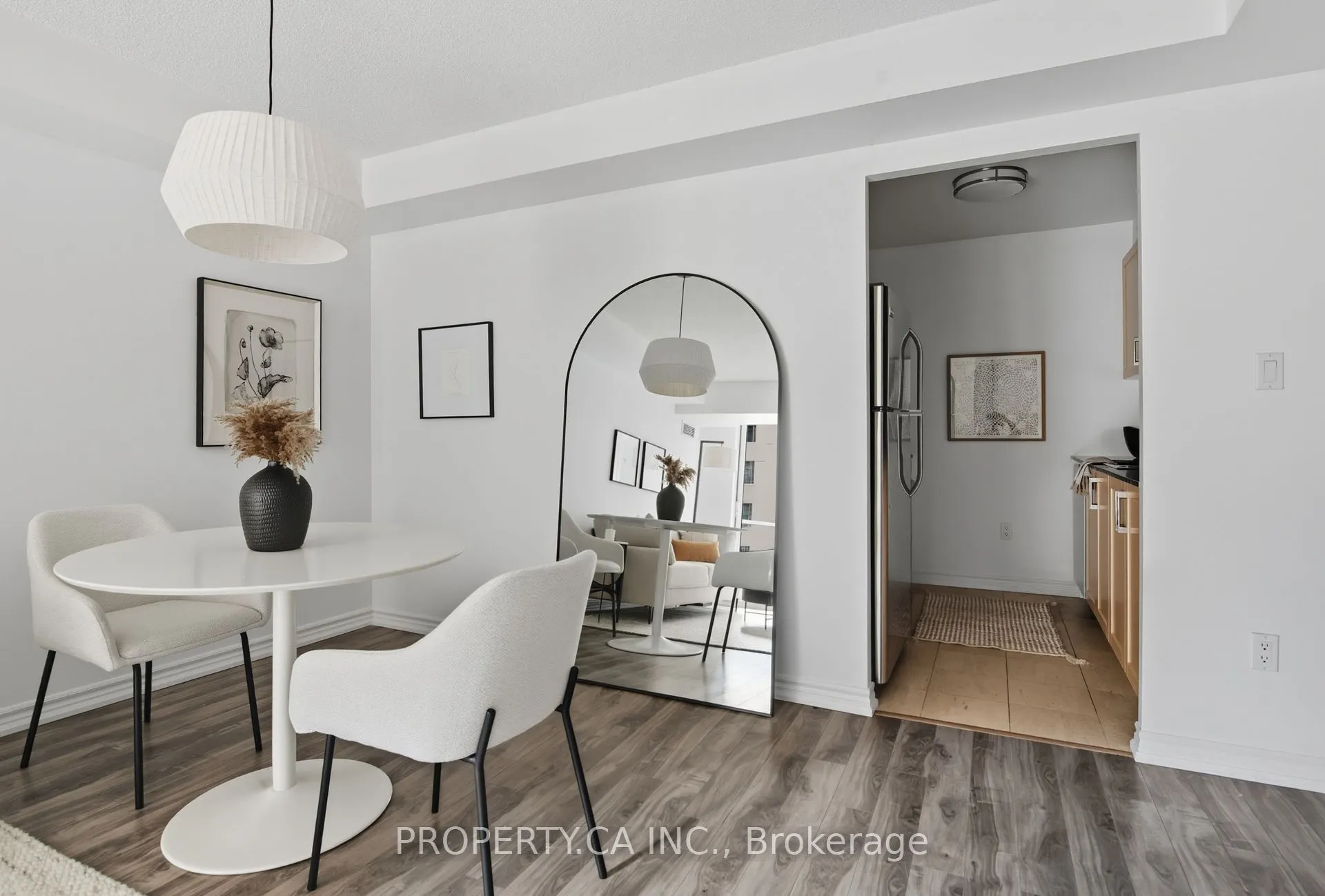 801 Bay Street, #709