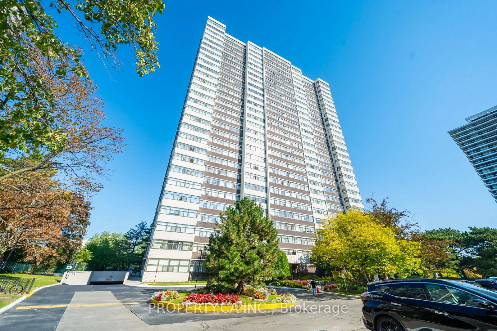 100 Antibes Drive, #2606