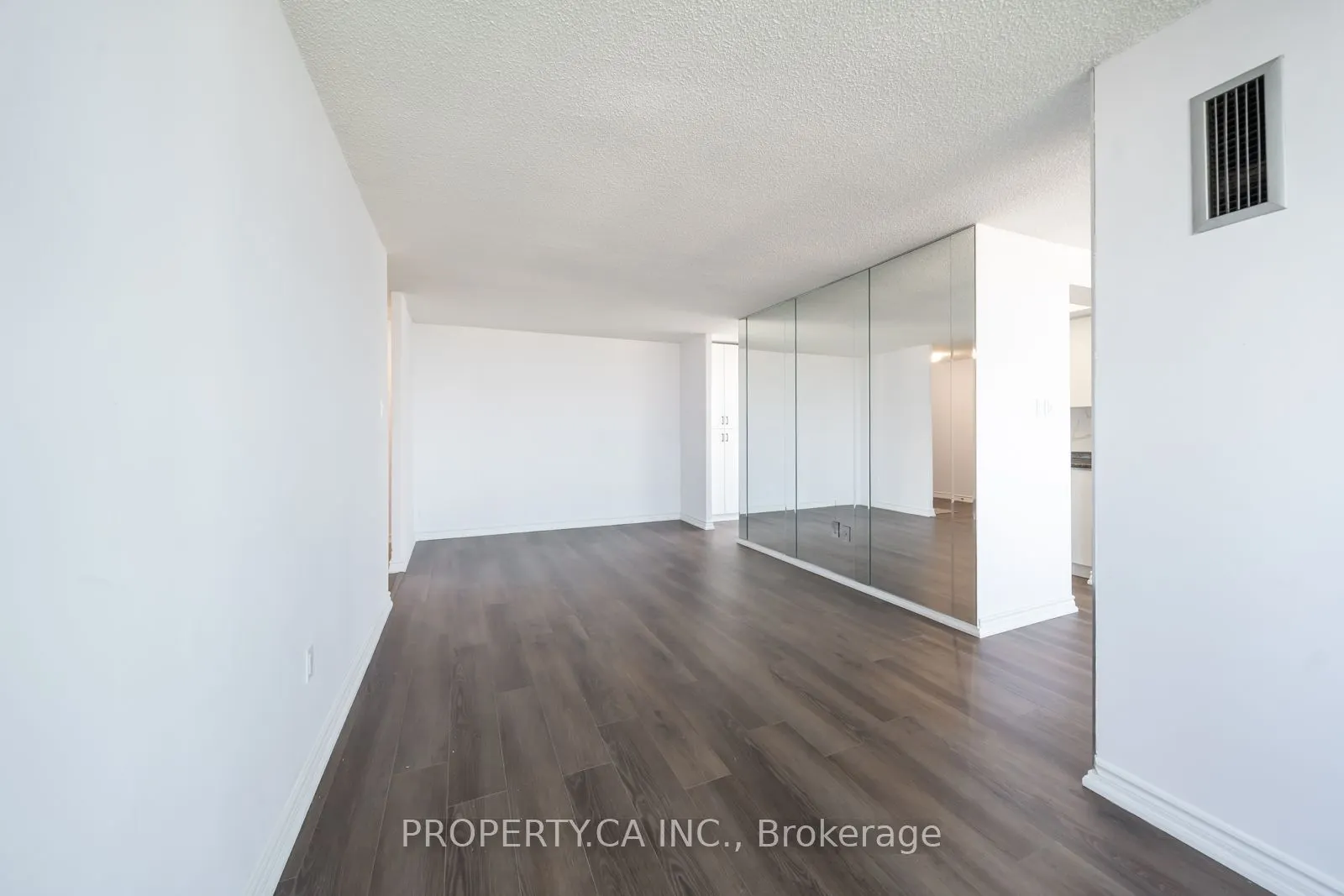 100 Antibes Drive, #2606