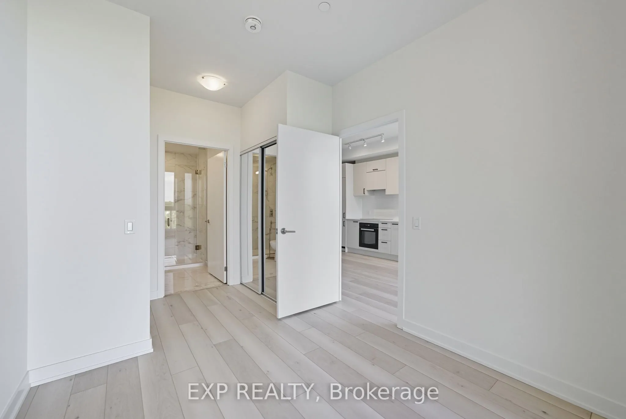 1 Kyle Lowry Road, #608
