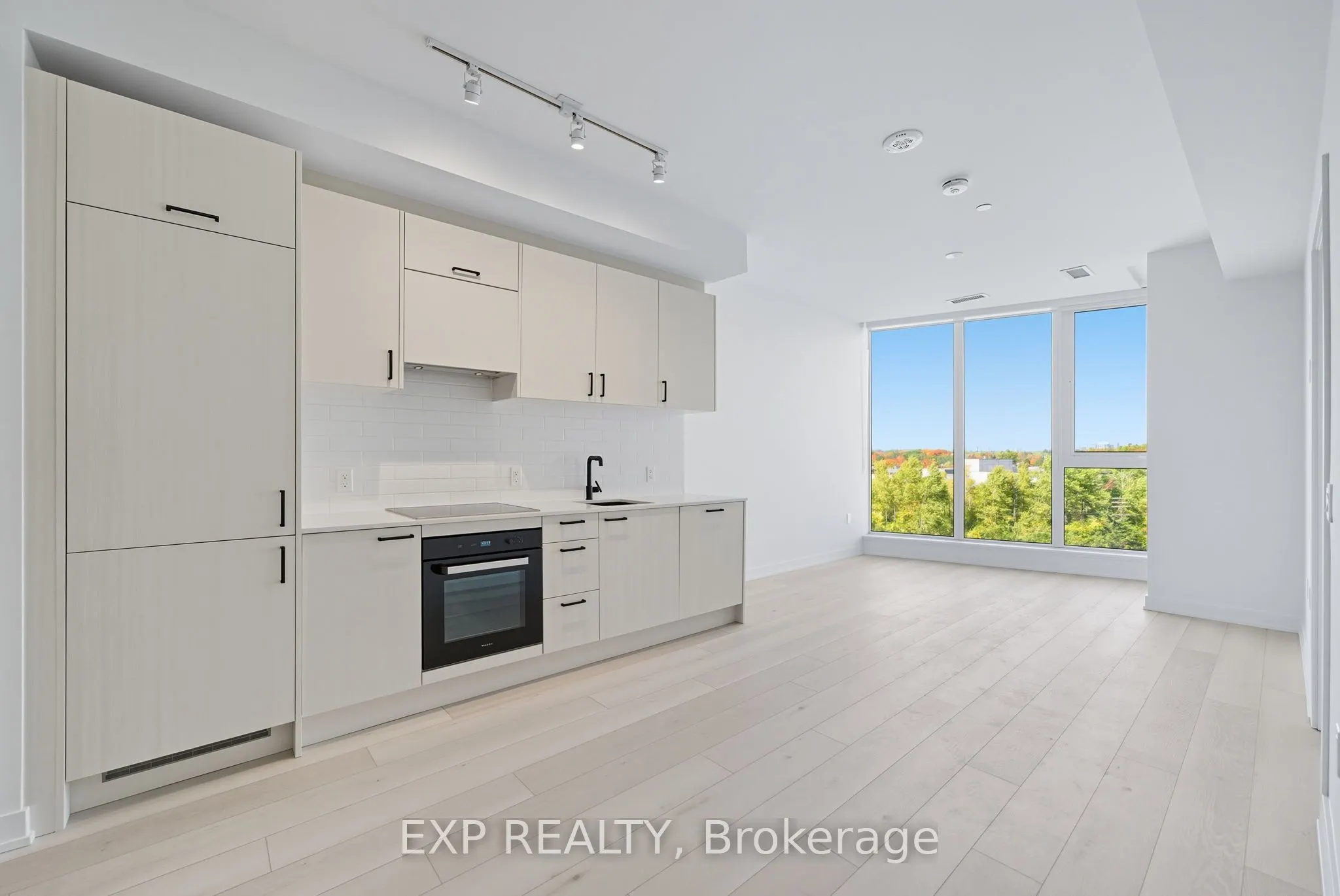 1 Kyle Lowry Road, #608