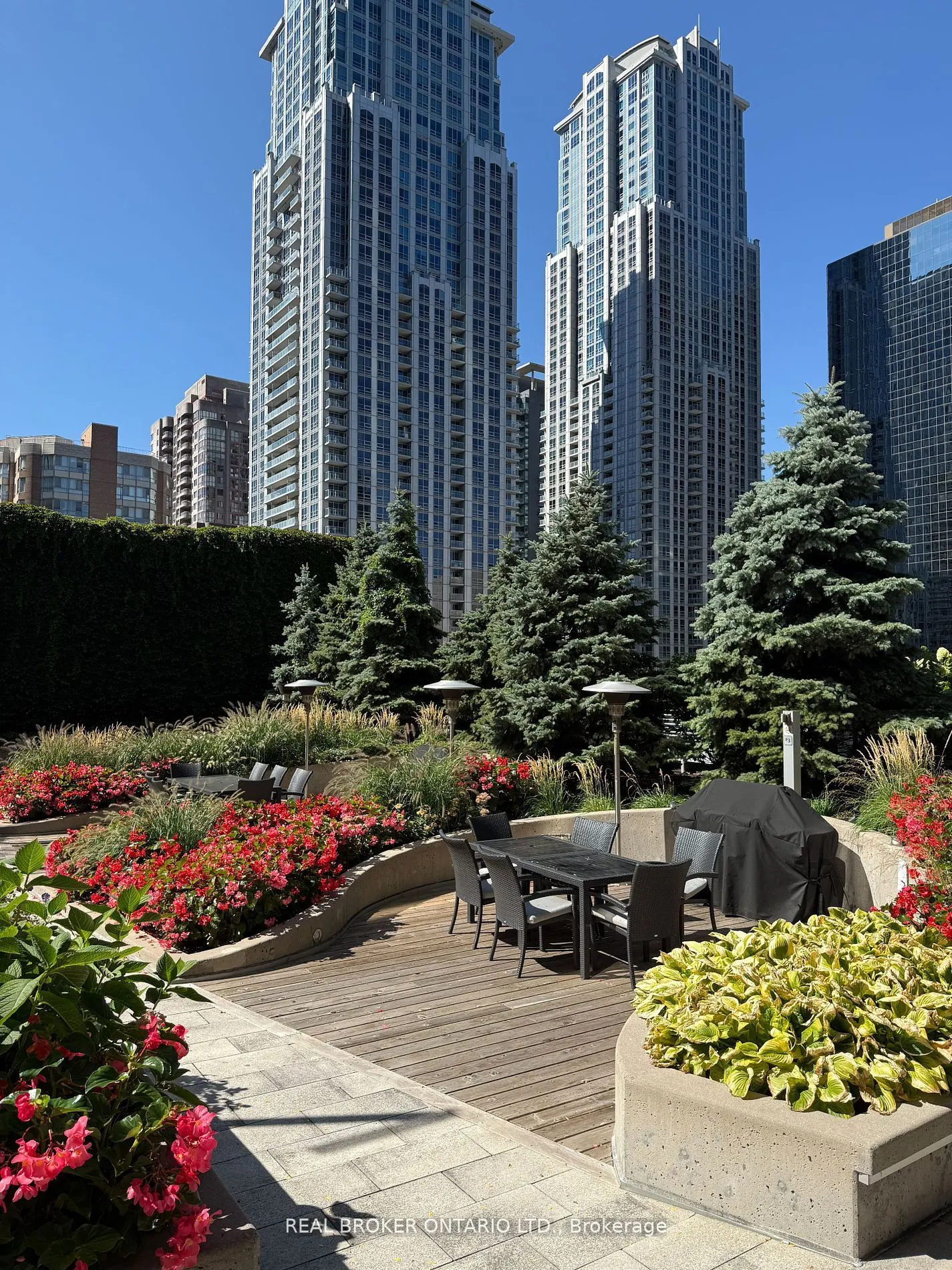 388 Yonge Street, #7510