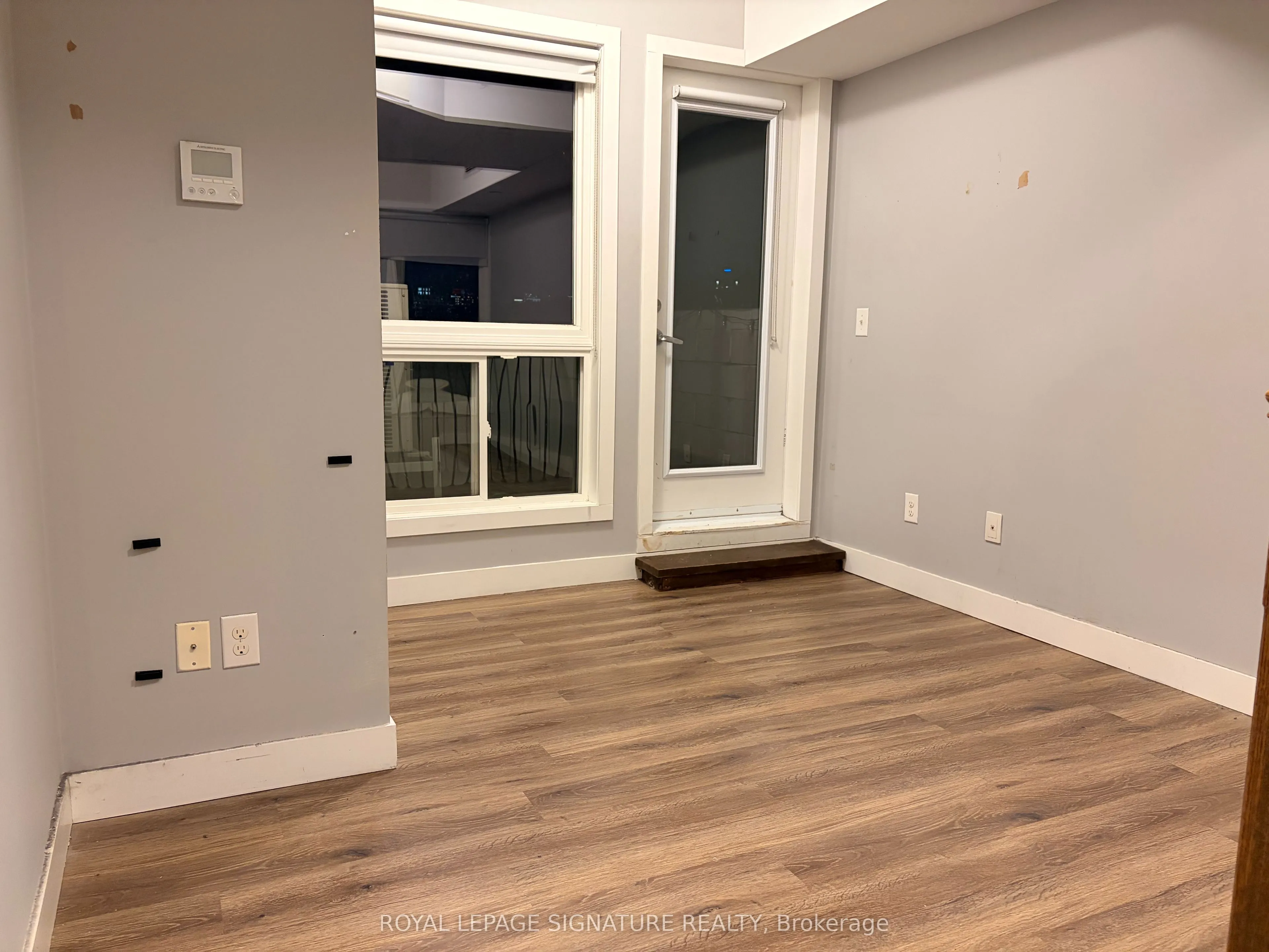 335 College Street, #405