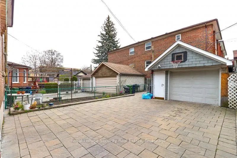 27 Sylvan Avenue
