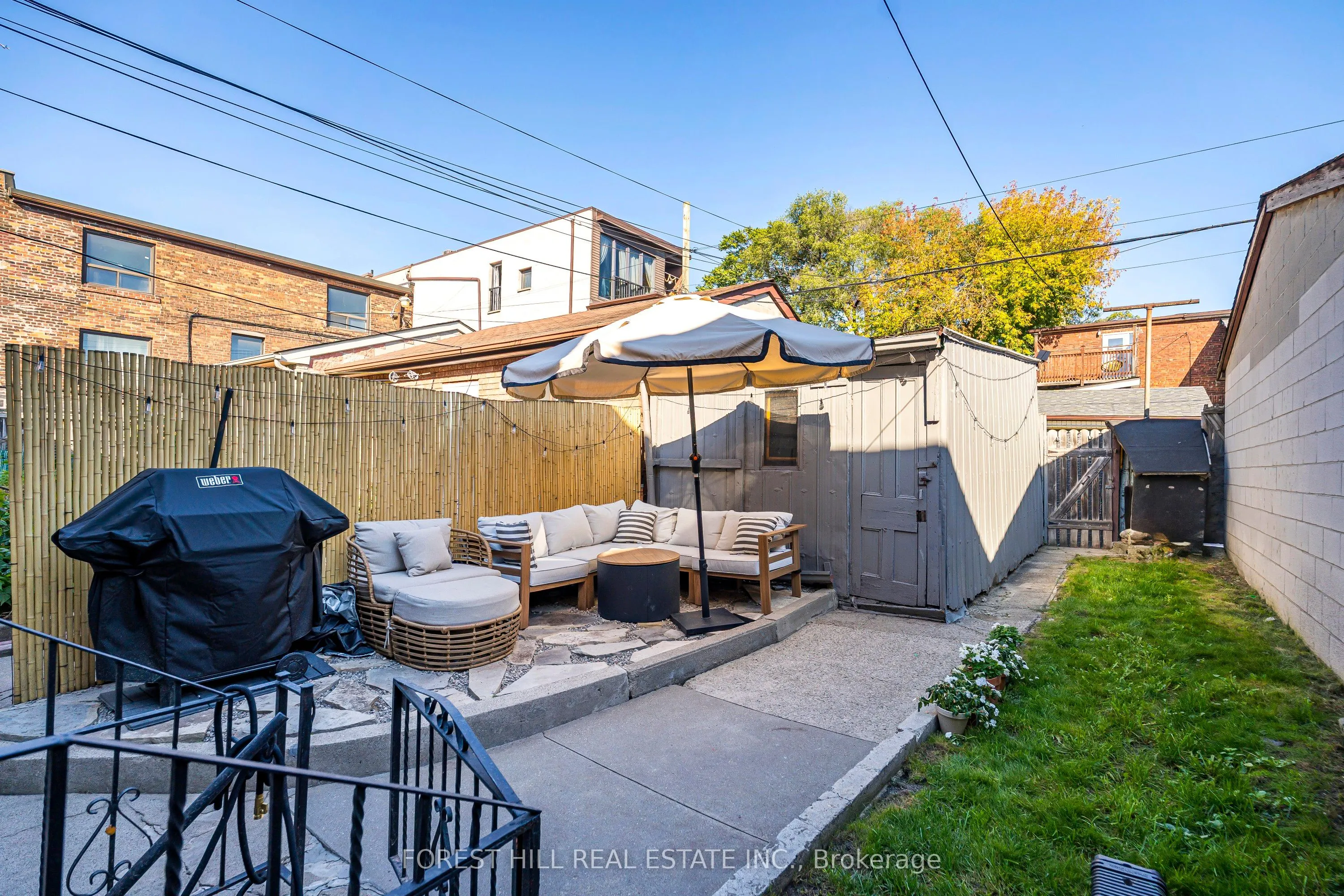 181 Montrose Avenue, #Lower