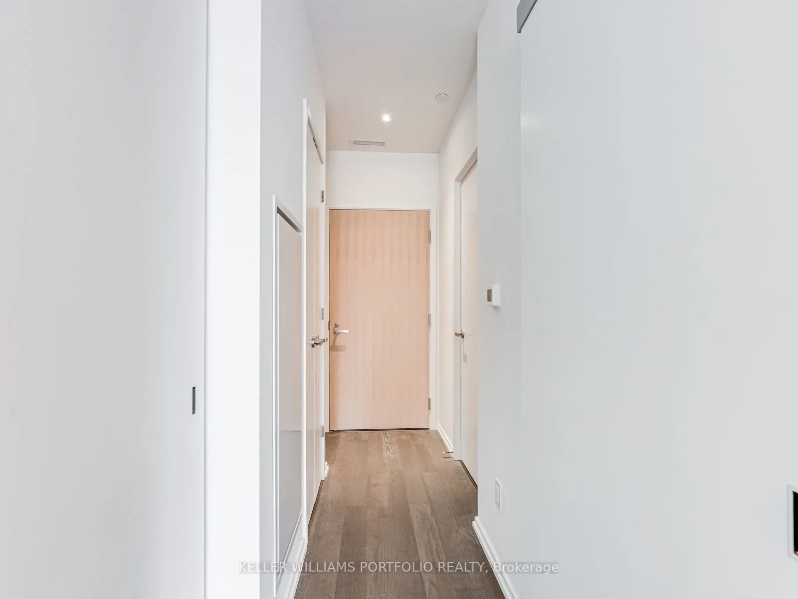 5 Soudan Avenue, #1013