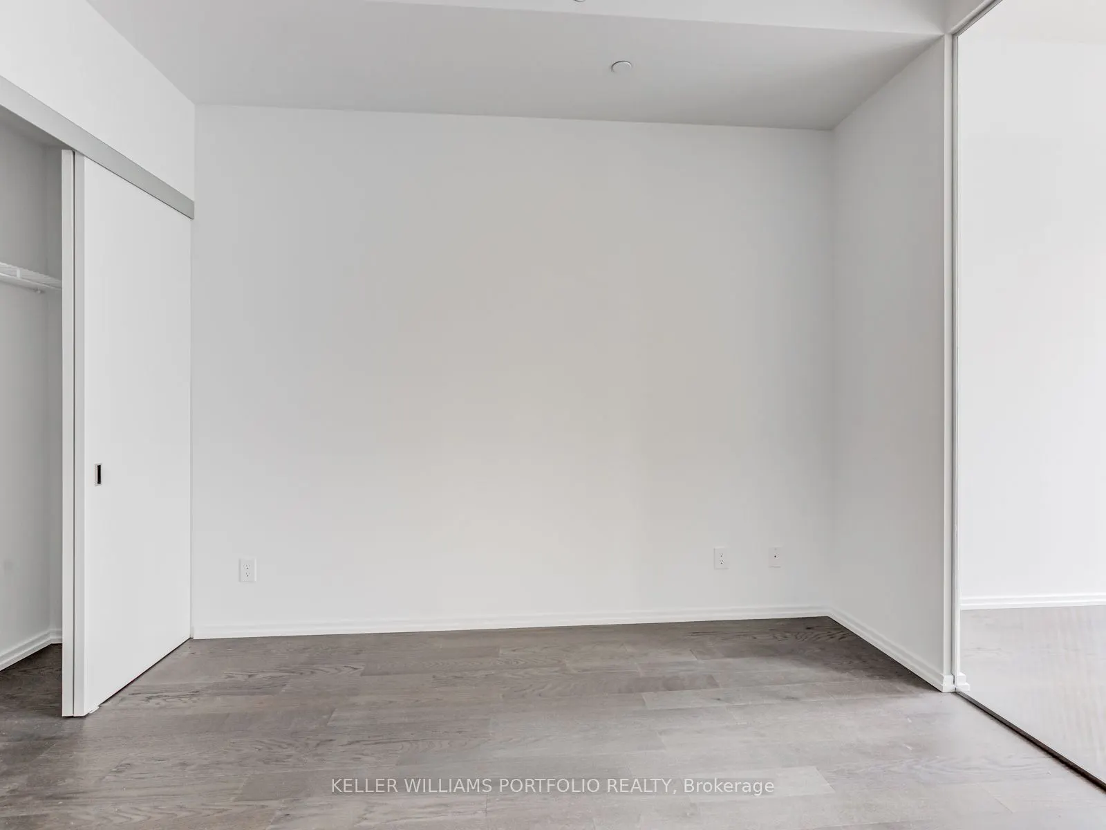 5 Soudan Avenue, #1013
