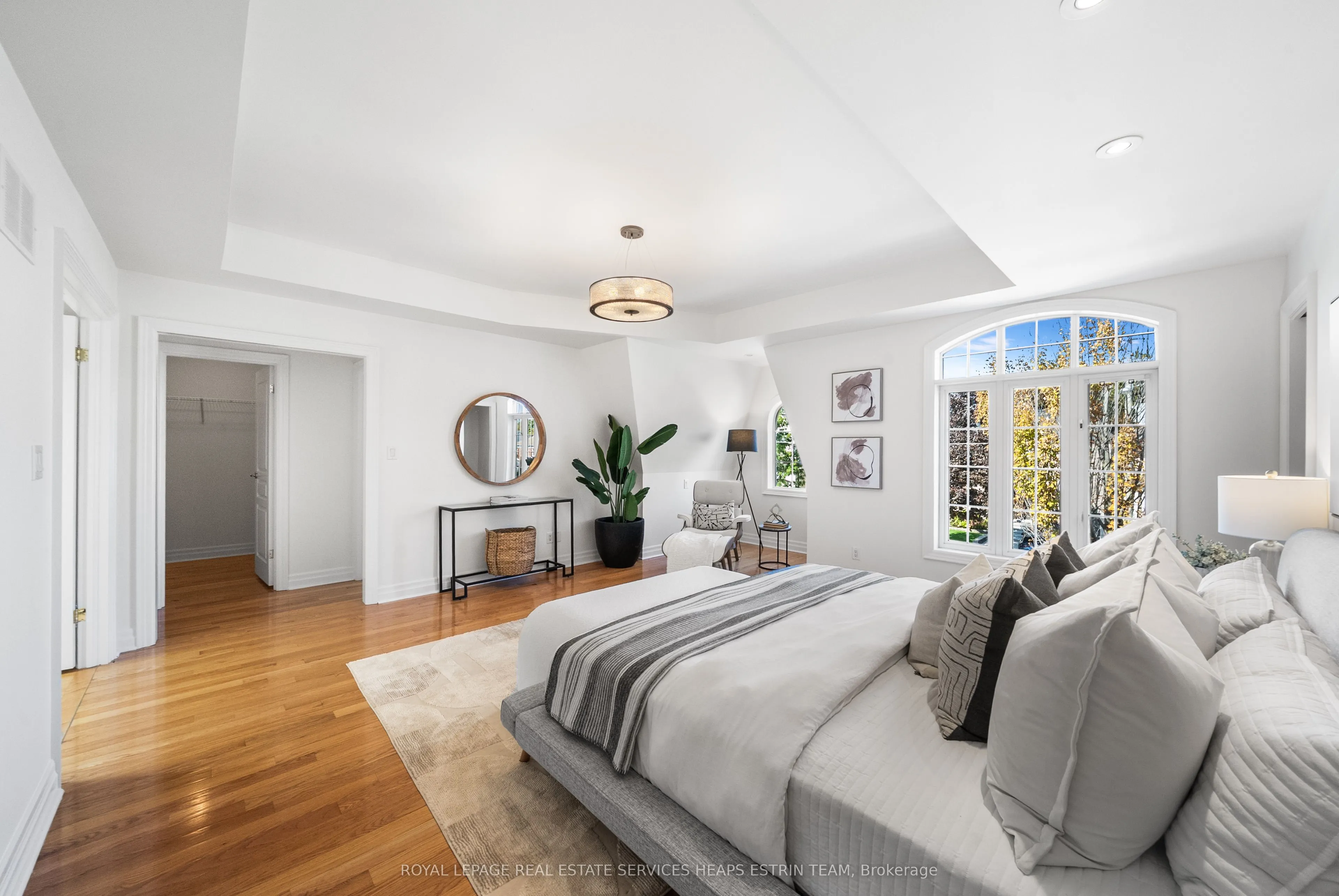 507 Broadway Avenue