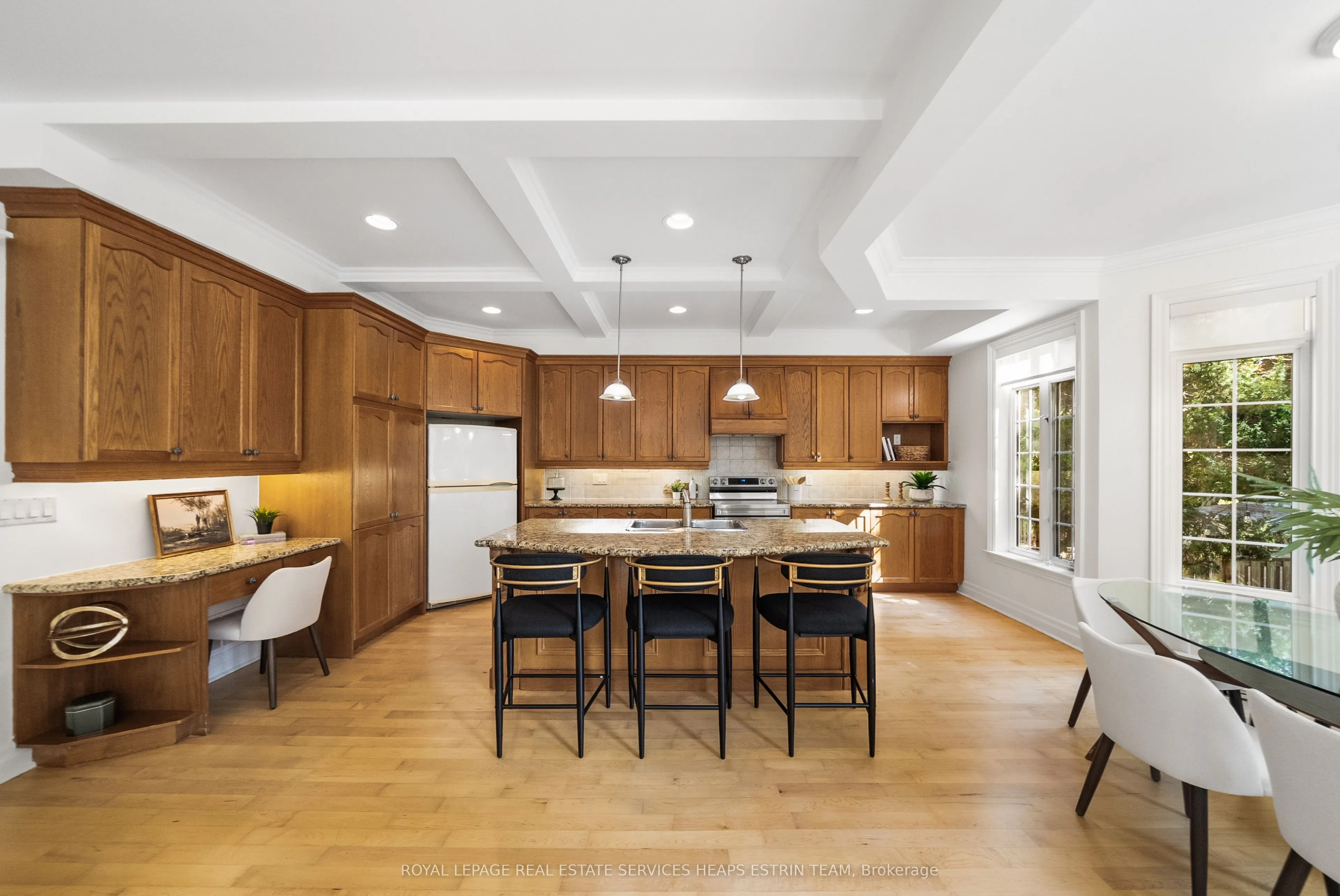 507 Broadway Avenue