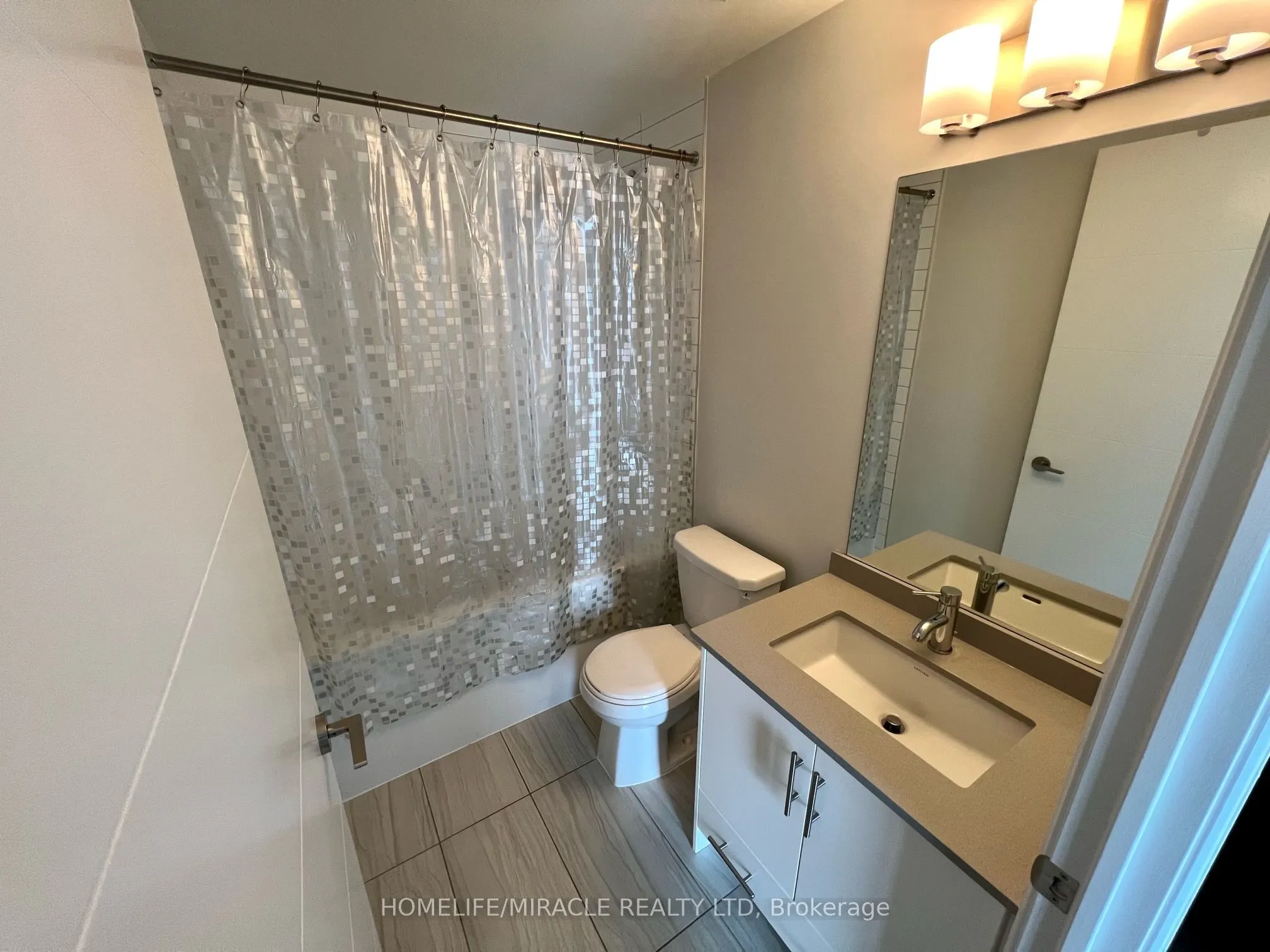 460 Adelaide Street E, #1610