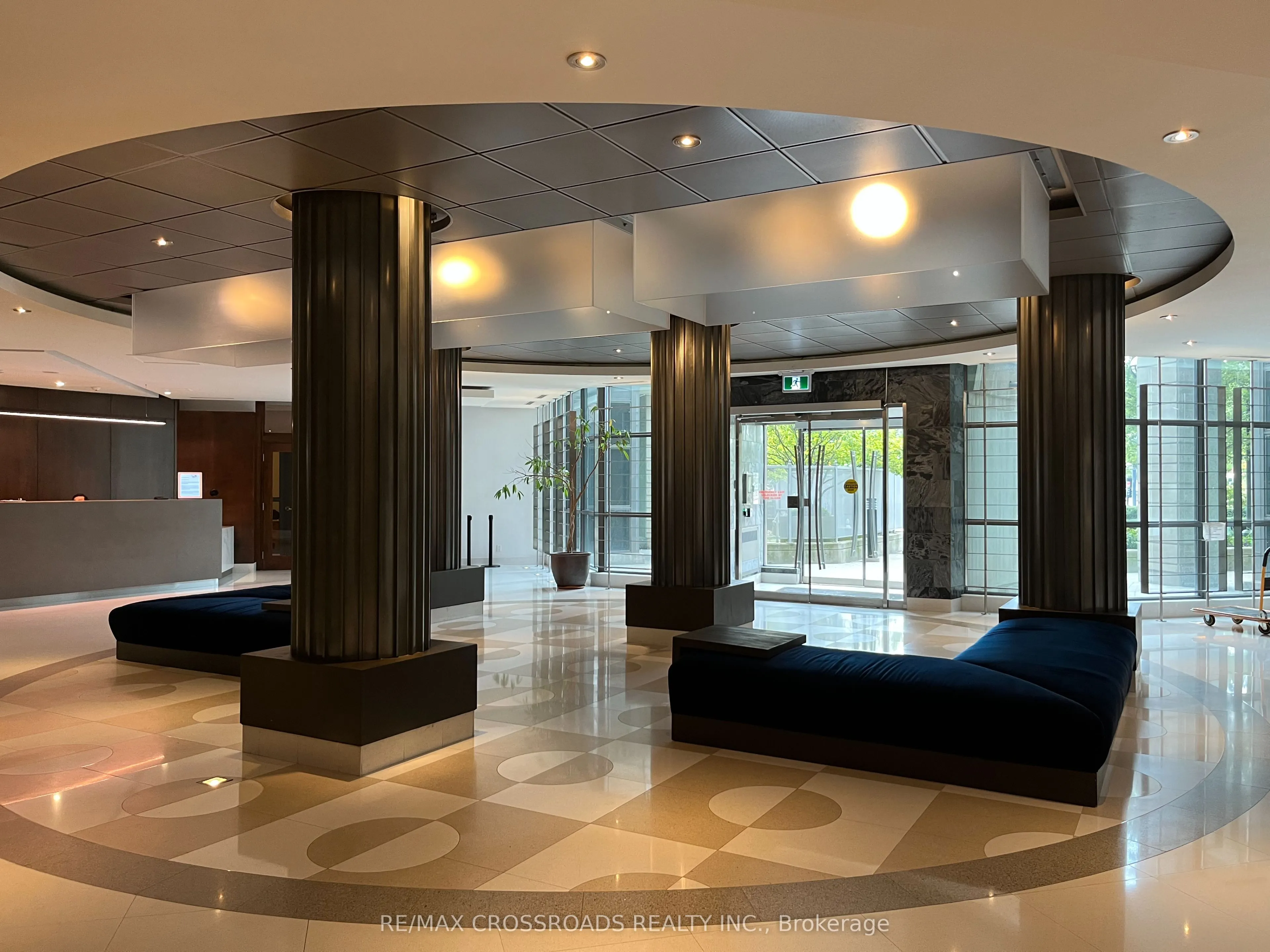 410 Queens Quay W, #205