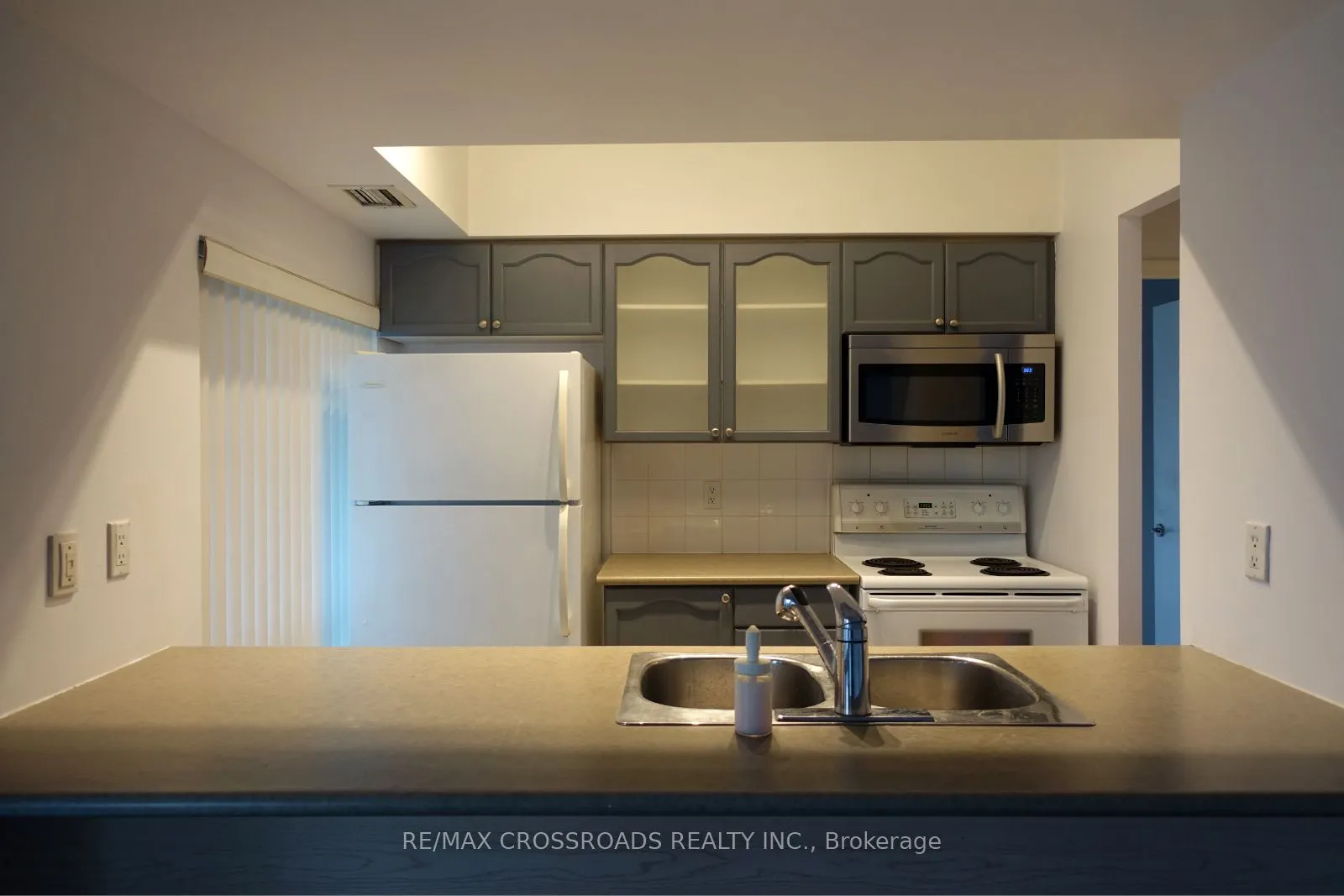410 Queens Quay W, #205