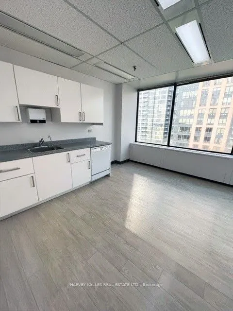 45 Sheppard Avenue E, #810