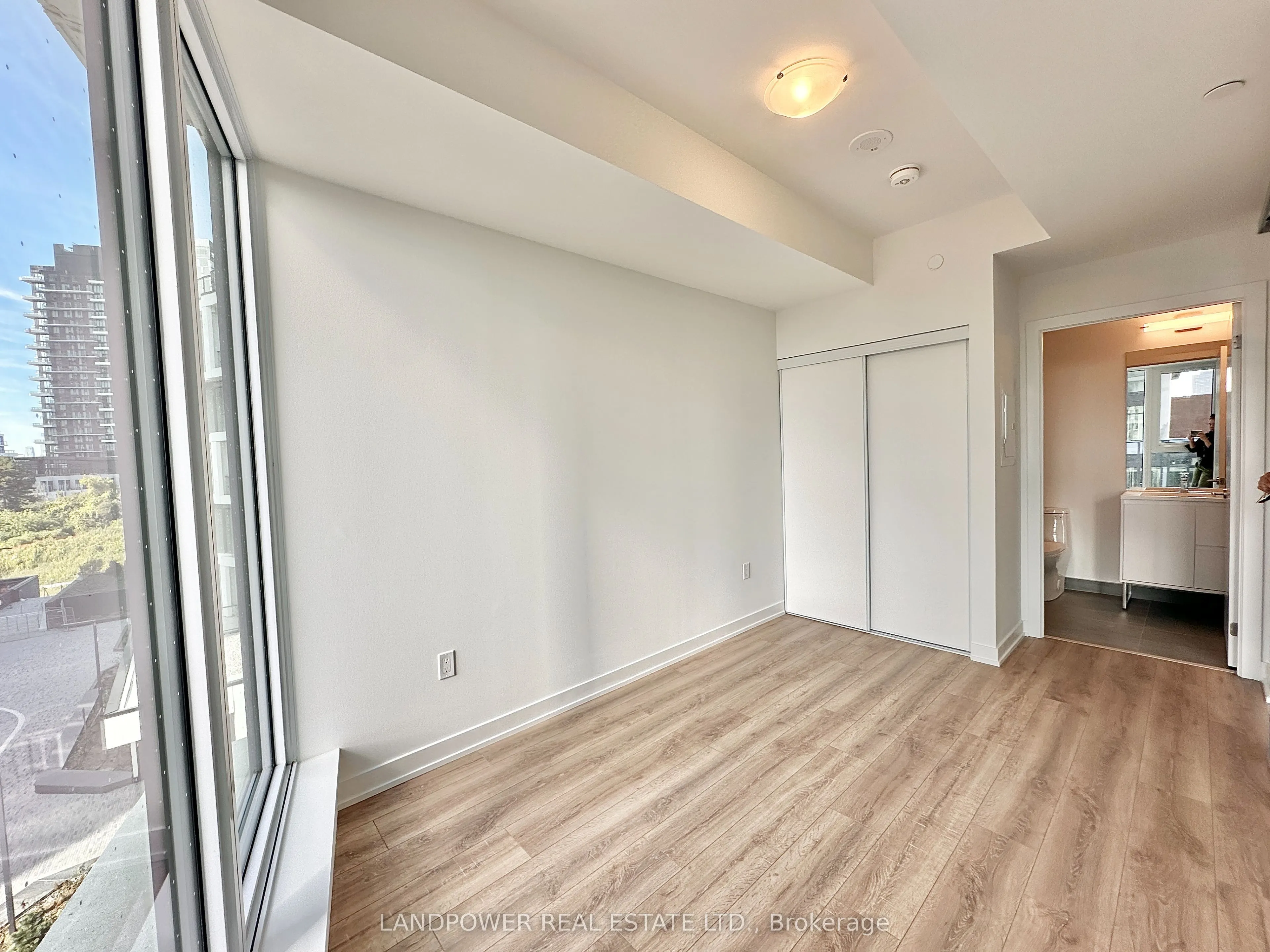 1 Kyle Lowry Road, #430