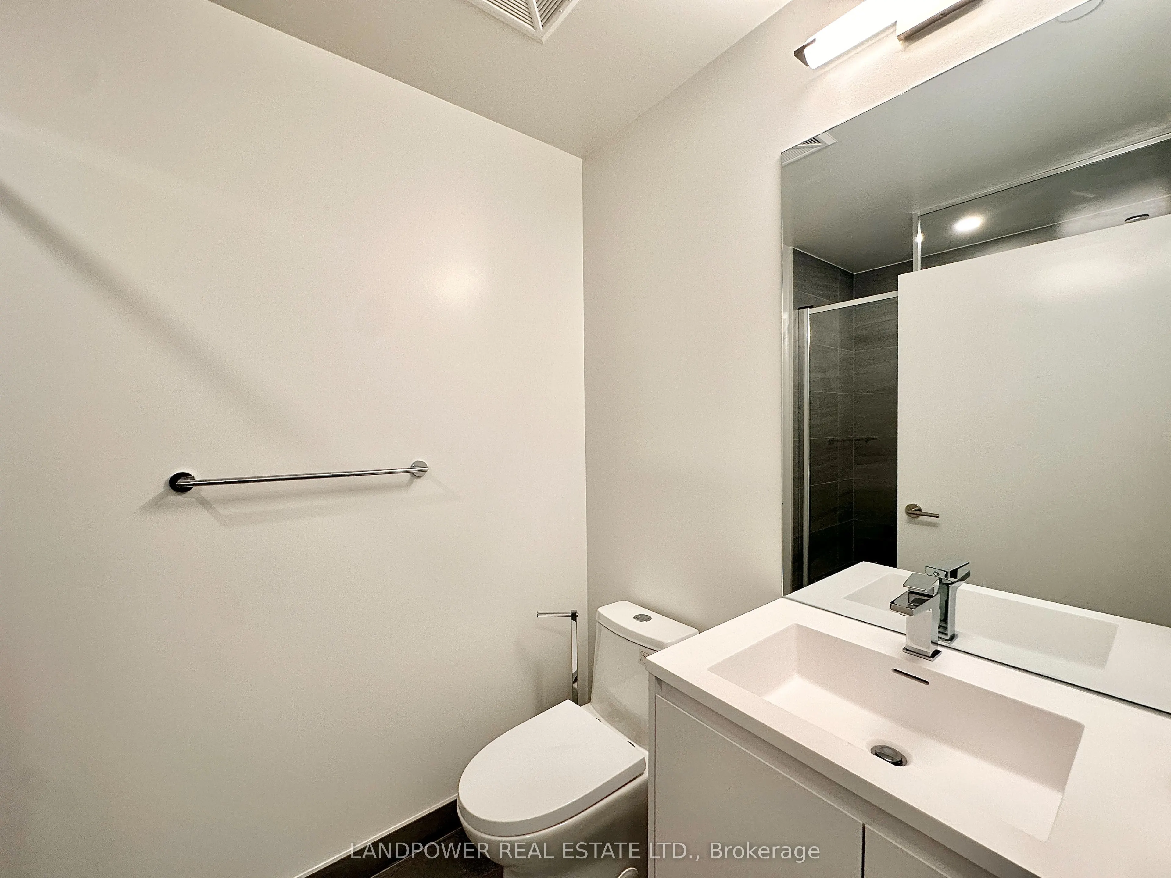 1 Kyle Lowry Road, #430