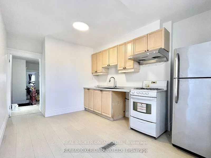 26 Carr Street, #Upper