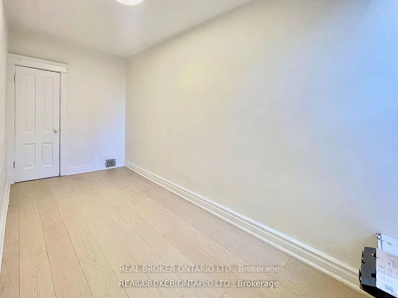 26 Carr Street, #Upper