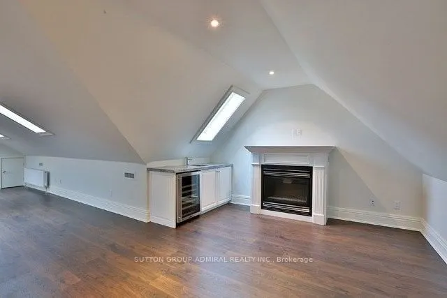 15 Highbourne Road