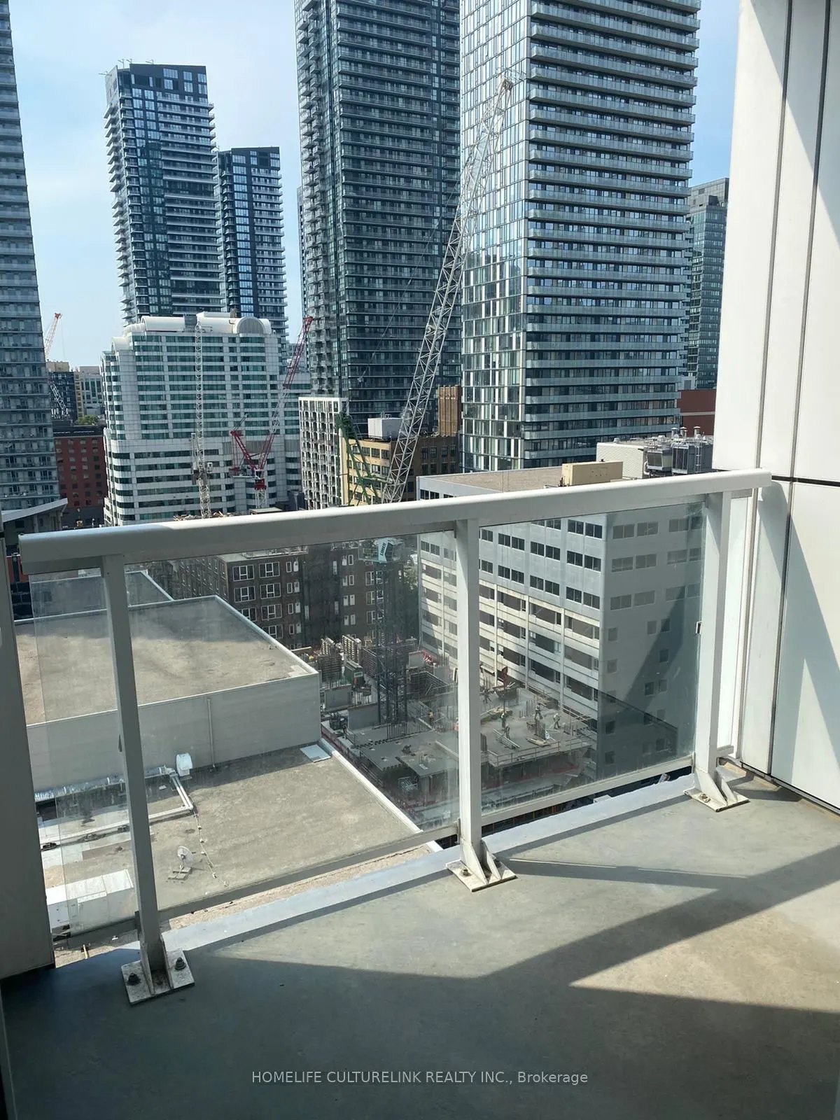 318 Richmond Street W, #1606