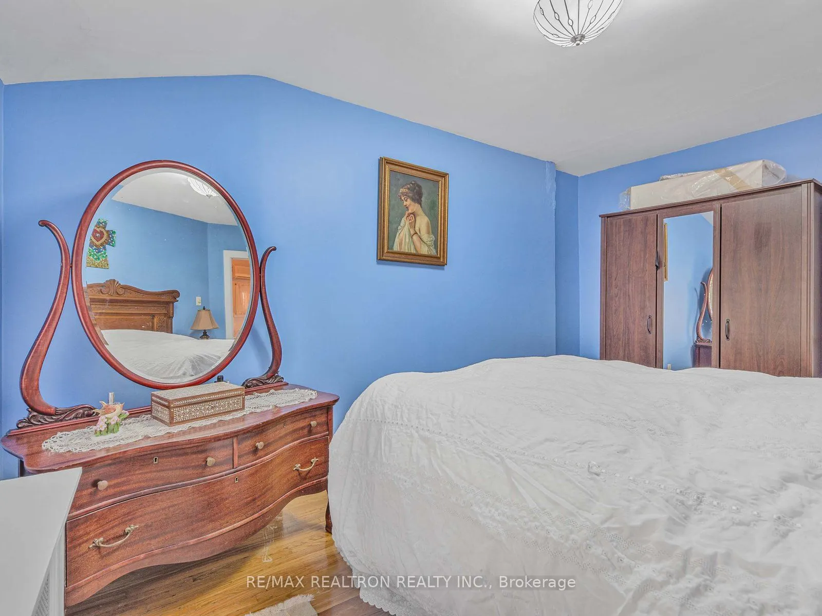 107 Bedford Park Avenue