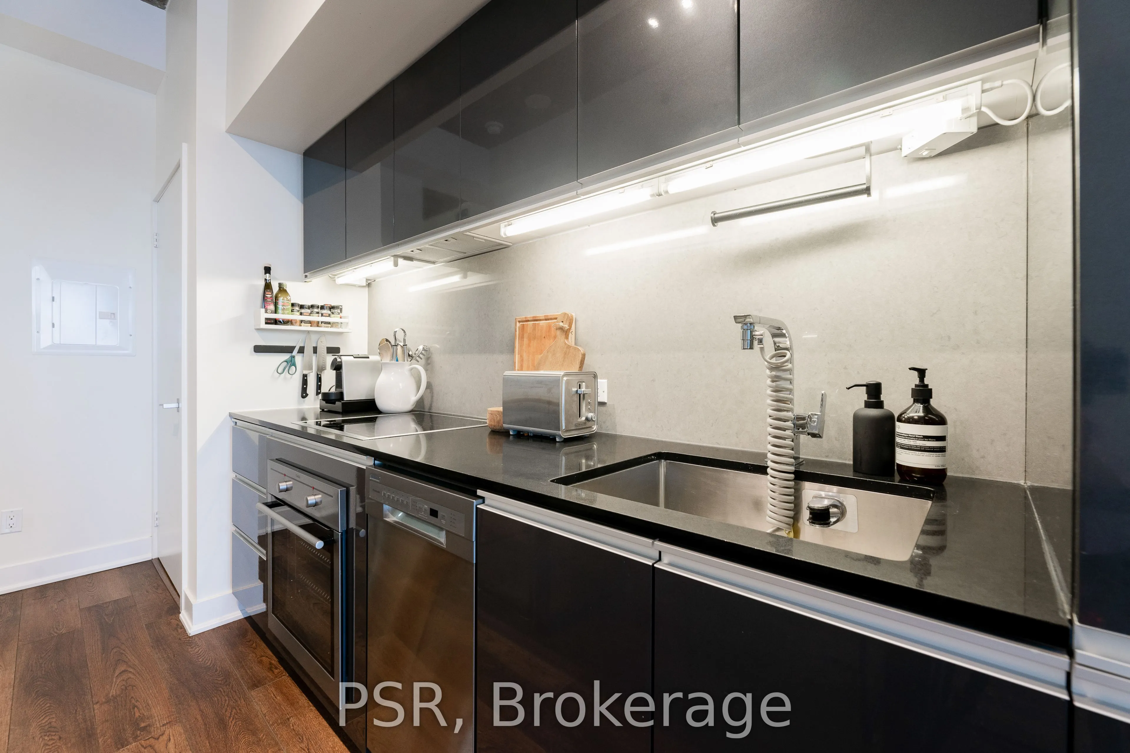 20 Minowan Miikan Lane, #1118
