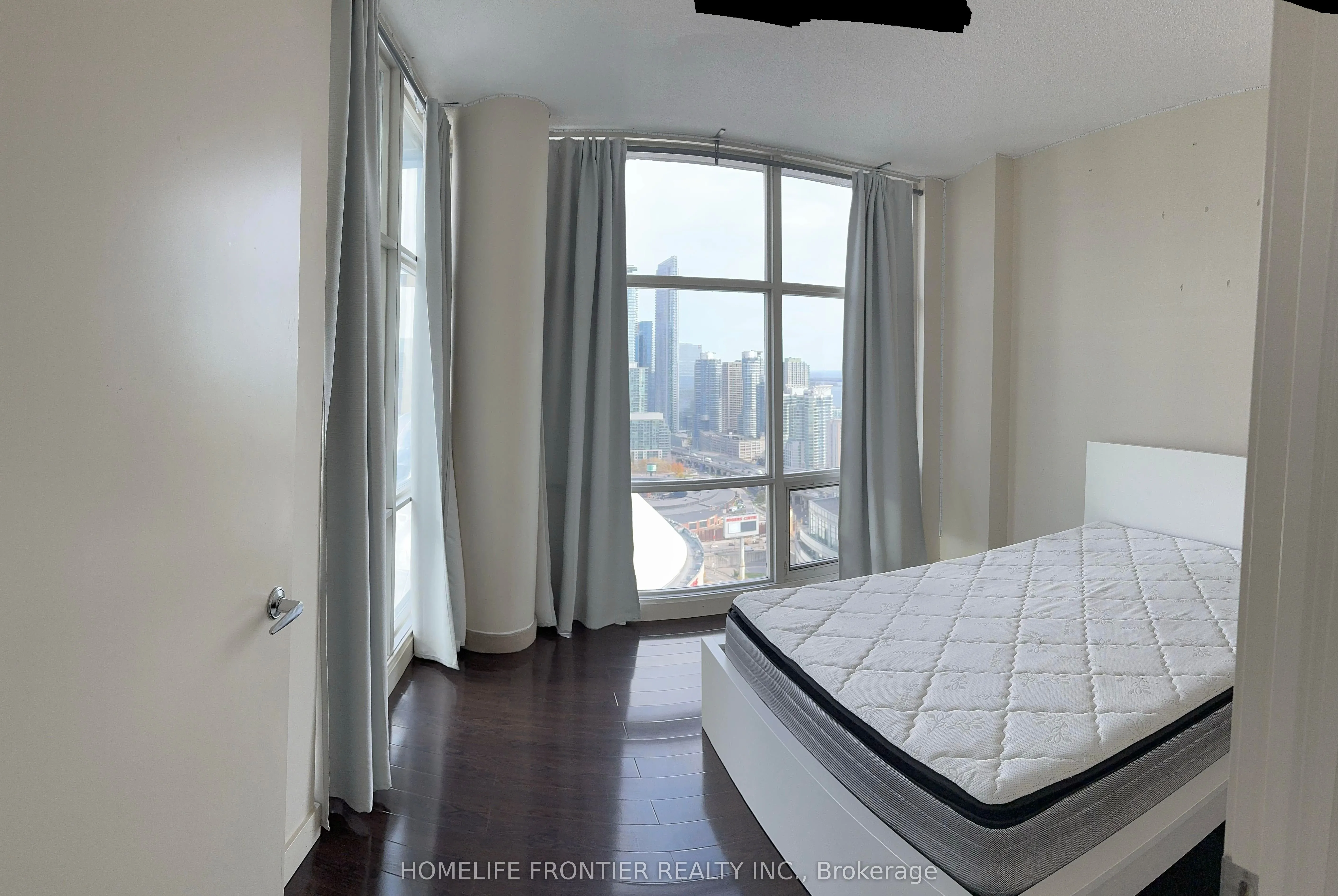 10 Navy Wharf Court, #3806