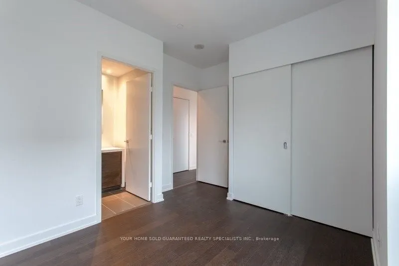 1030 King Street W, #421