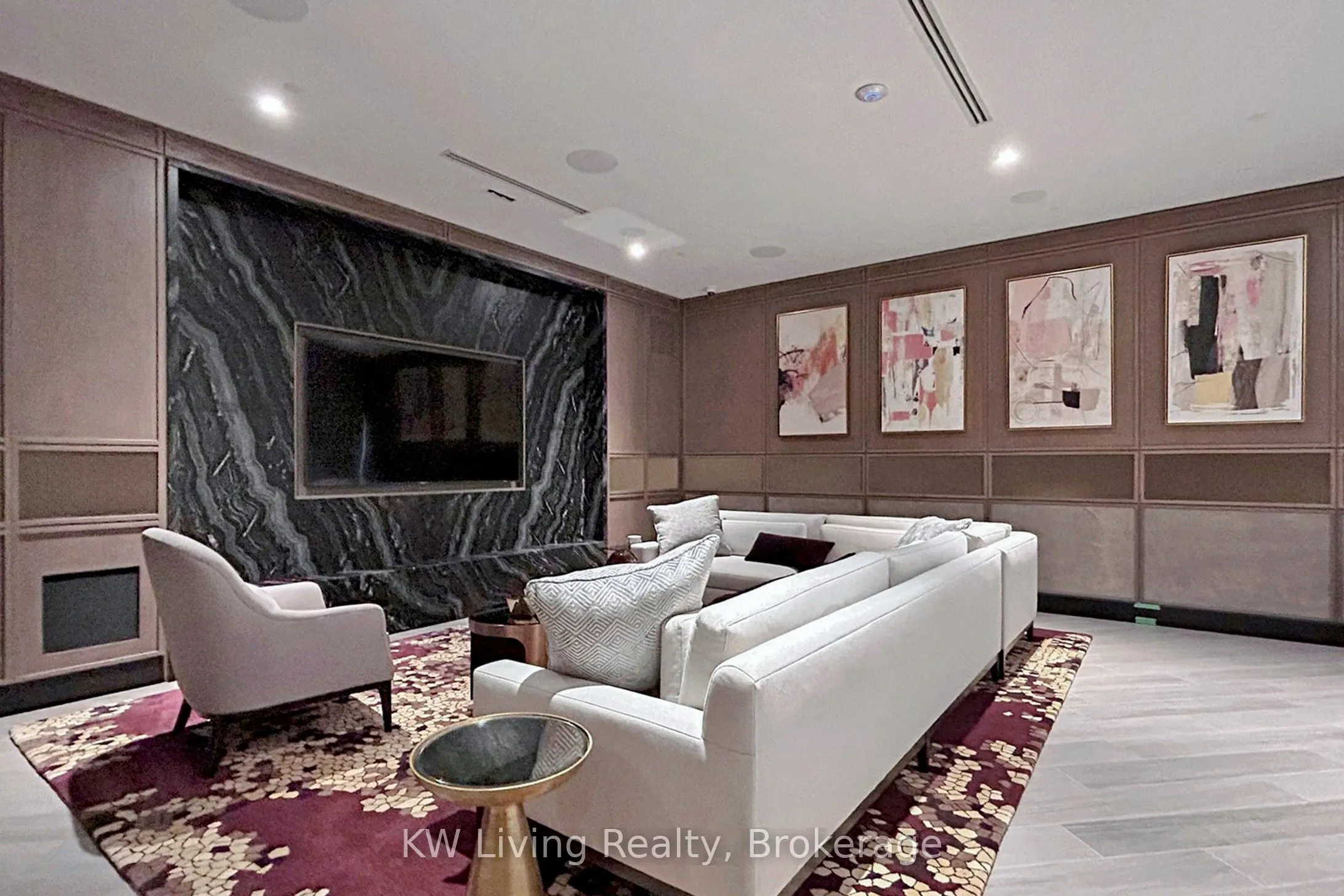 30 Inn on the Park Drive, #1608