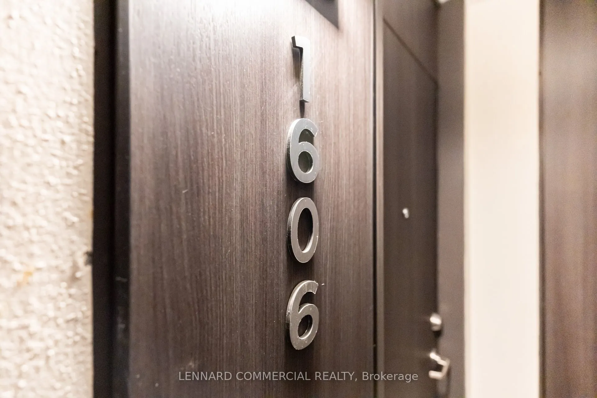 40 Pleasant Boulevard, #1606