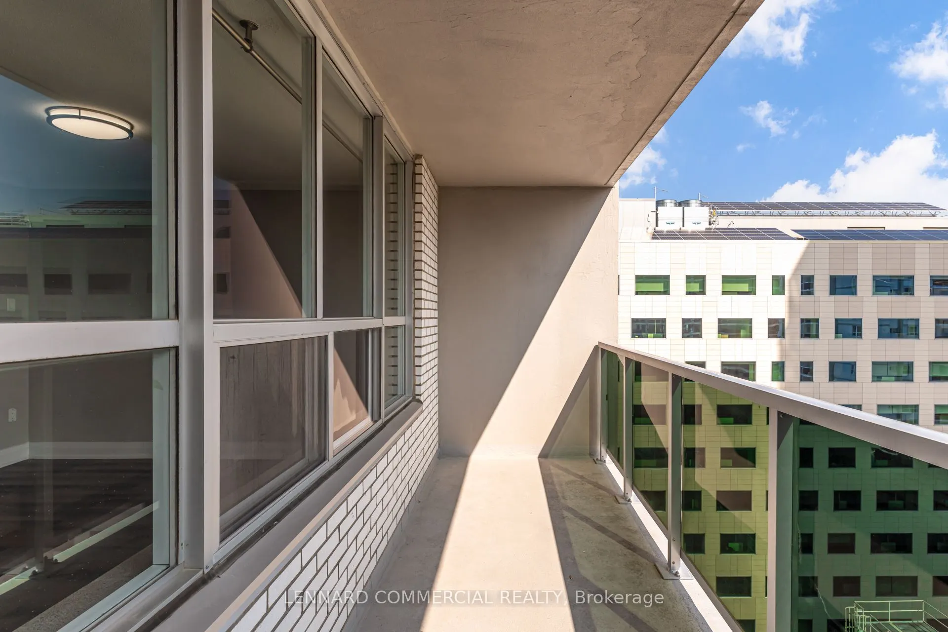 40 Pleasant Boulevard, #1606