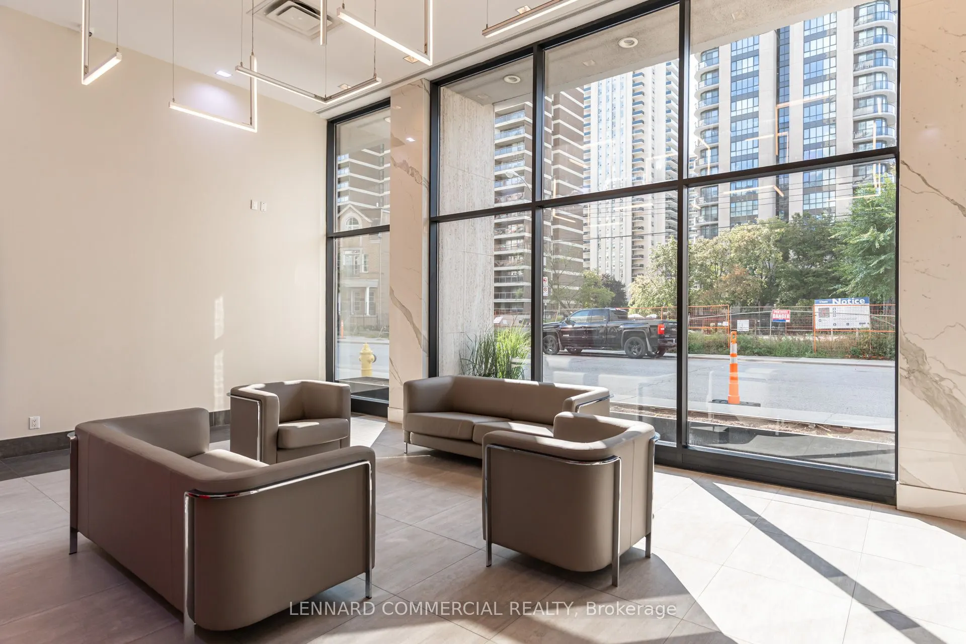 40 Pleasant Boulevard, #1606