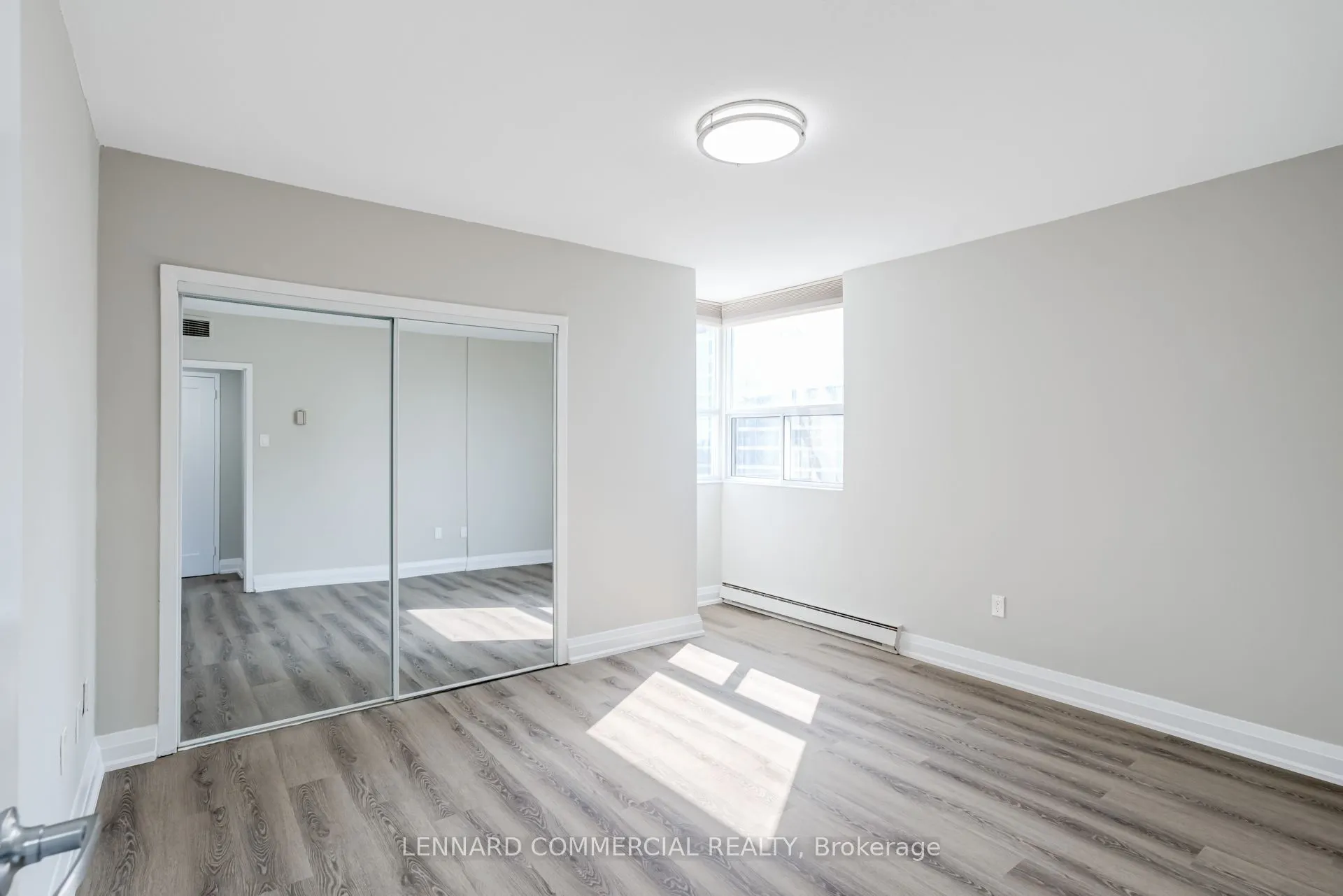 40 Pleasant Boulevard, #1606