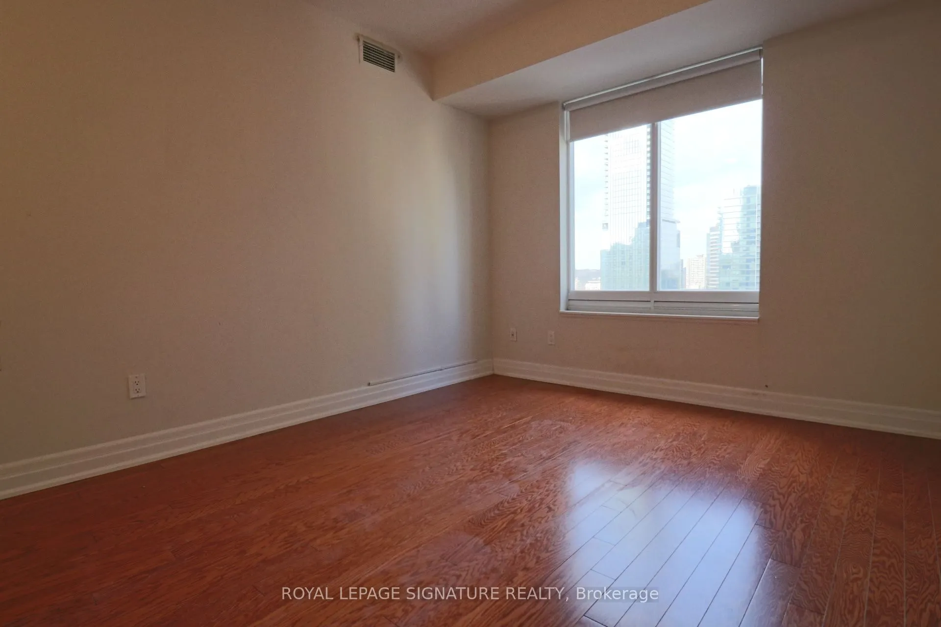 35 Balmuto Street, #1702